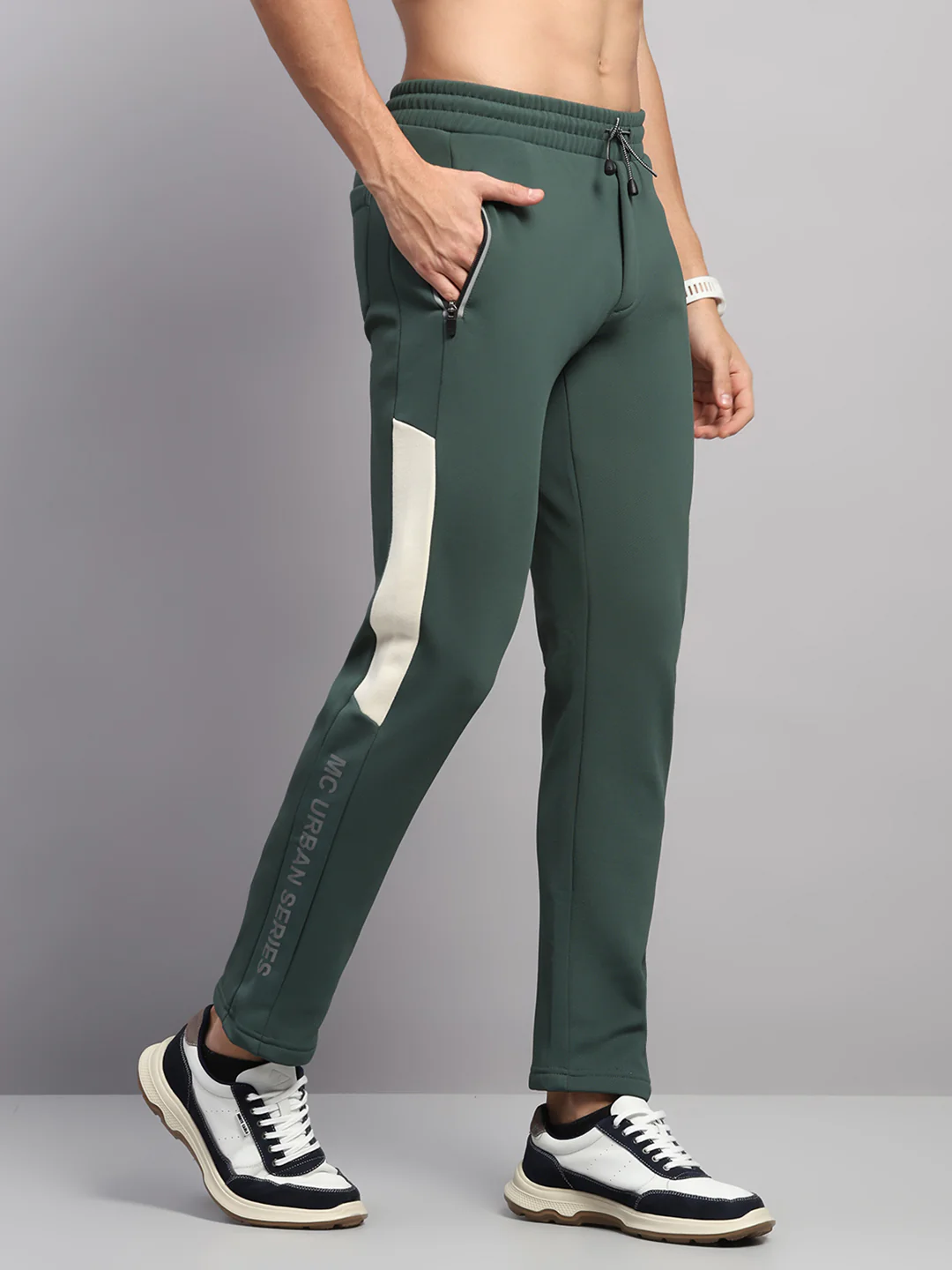 Men Green Solid Regular Fit Winter Lower - Image 4