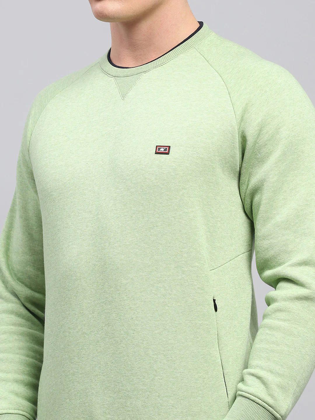 Men Green Solid Round Neck Full Sleeve Sweatshirt - Image 6