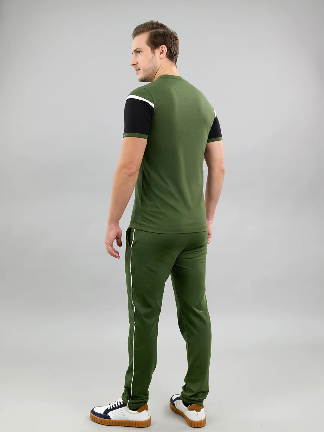Men Green Solid Round Neck Half Sleeve Lower Set - Image 5
