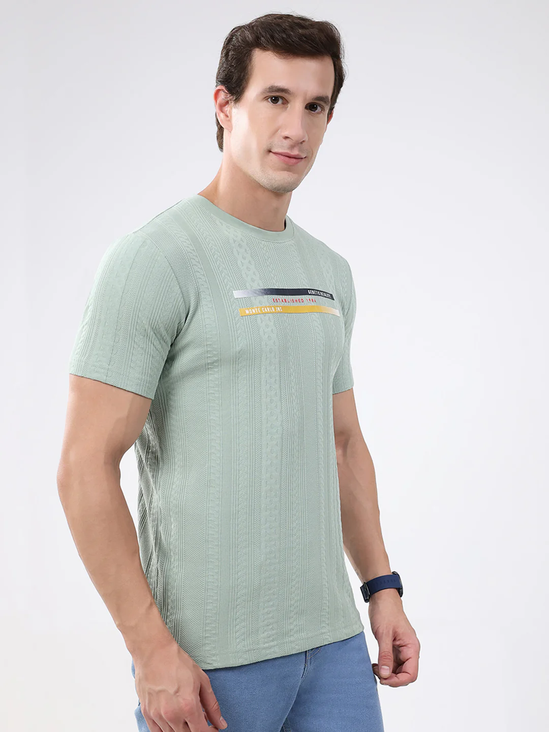 Men Green Solid Round Neck Half Sleeve T-Shirt - Image 4