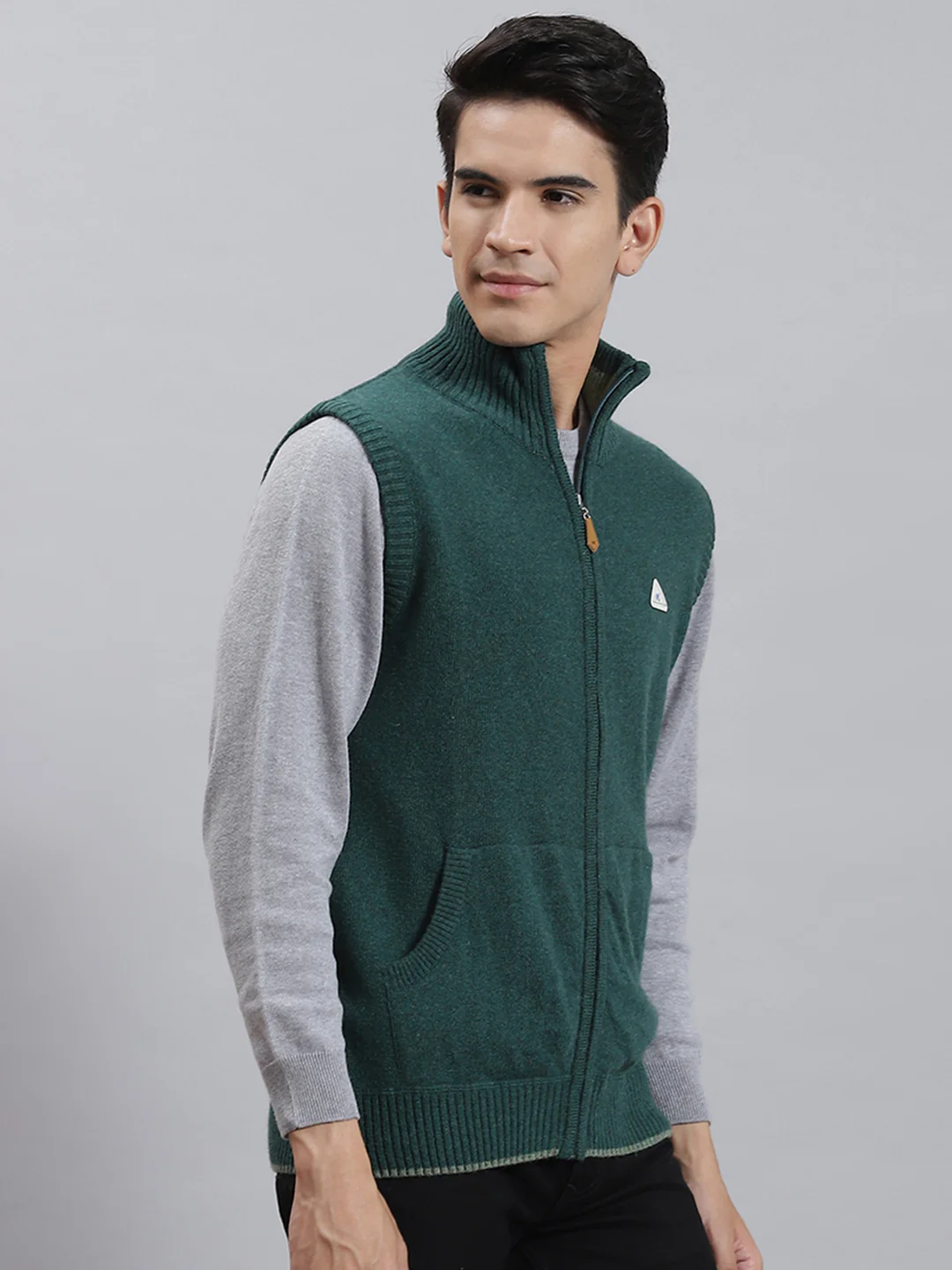 Men Green Solid Stand Collar Sleeveless Sweaters/Pullovers - Image 4