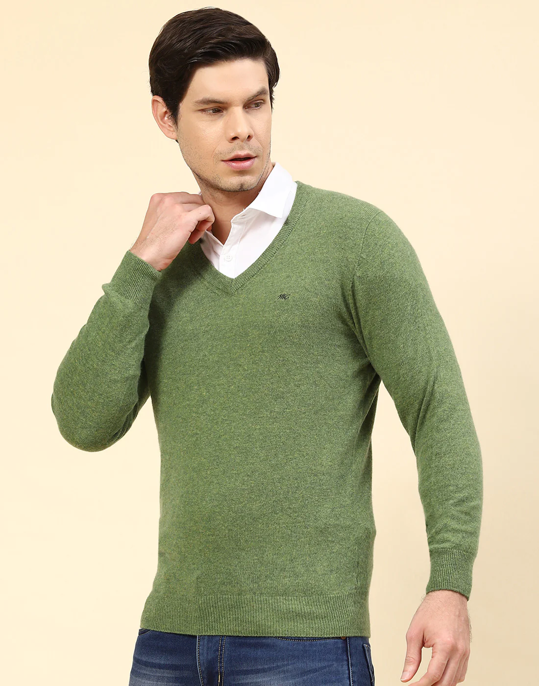 Men Green Solid V Neck Full Sleeve Pullover - Image 3