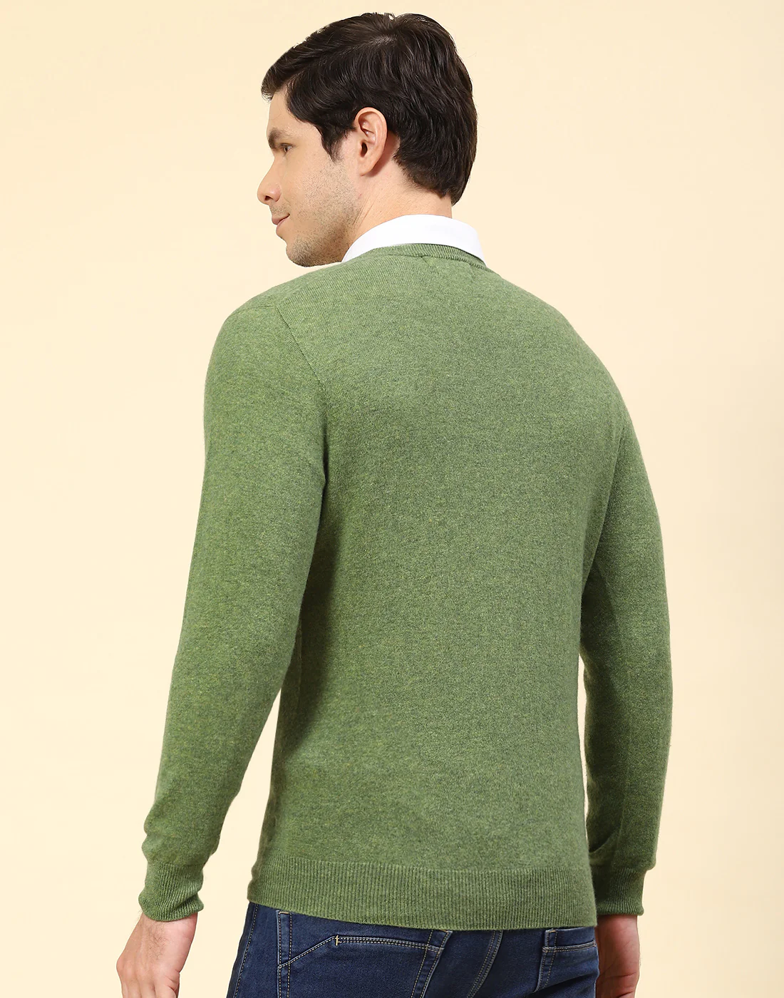 Men Green Solid V Neck Full Sleeve Pullover - Image 5