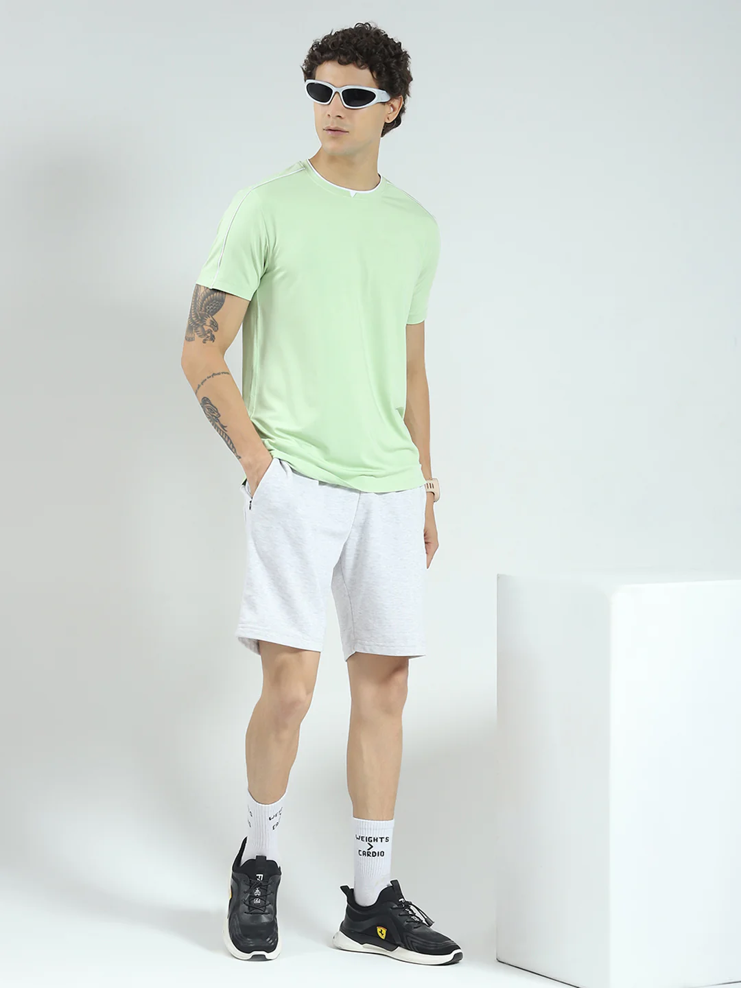 Rock.it Men Green Solid Round Neck Half Sleeve T-Shirt - Image 2