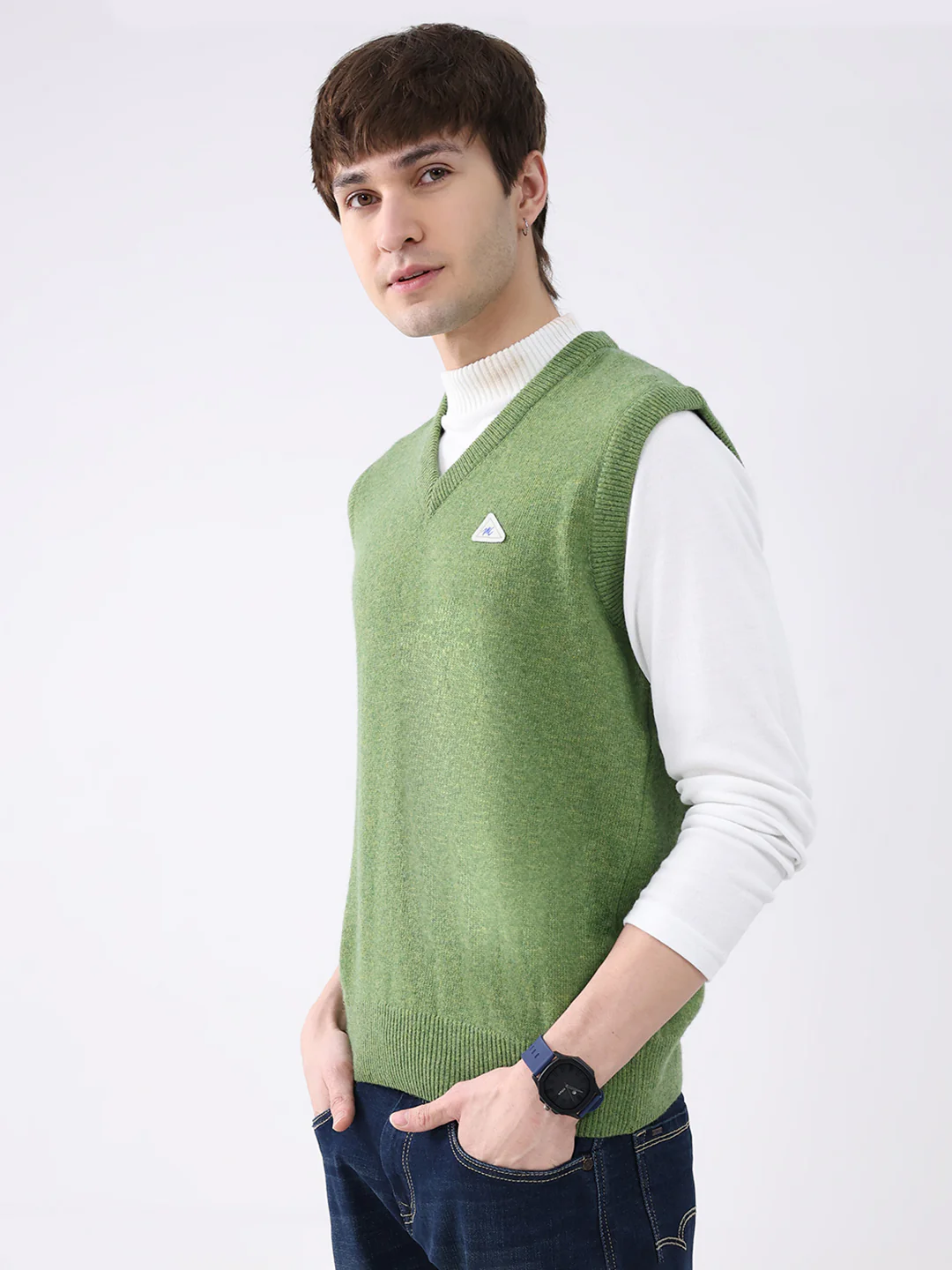 Men Green Solid V Neck Sleeveless Sweater - Image 3