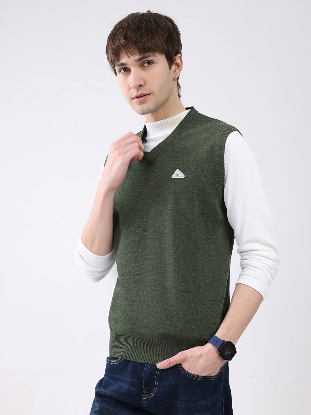 Men Green Solid V Neck Sleeveless Sweater - Image 3