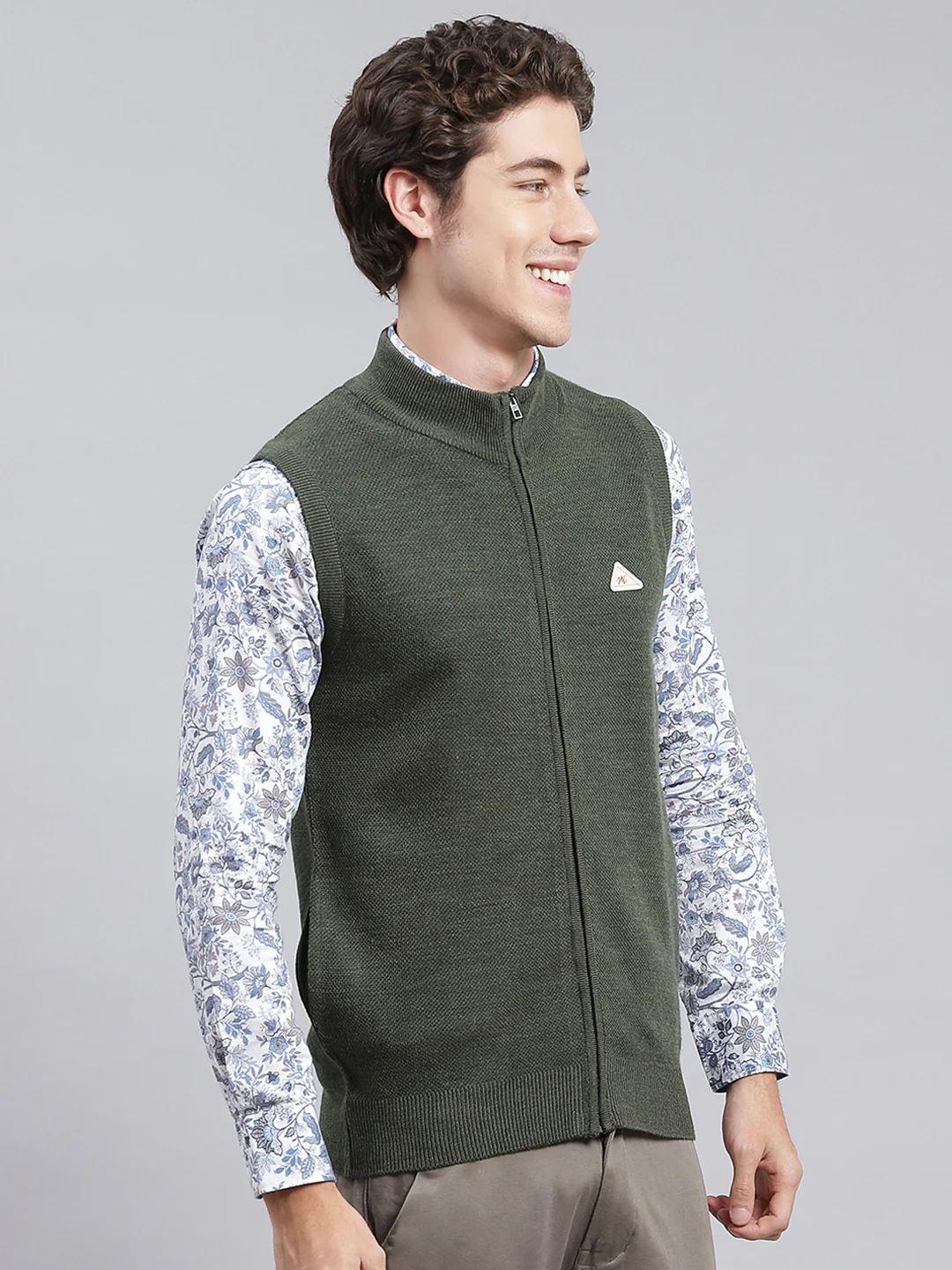 Men Green Solid Wool blend Sweater - Image 3
