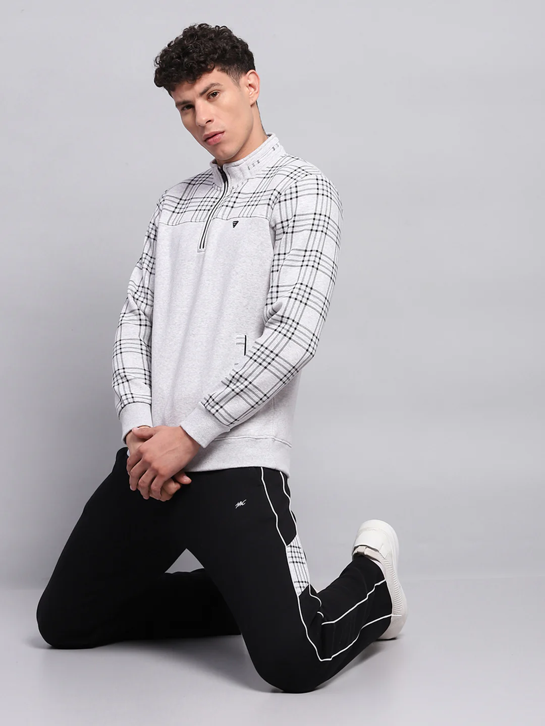 Men Grey & Black Self Design Mock Neck Full Sleeve Winter Tracksuit - Image 2