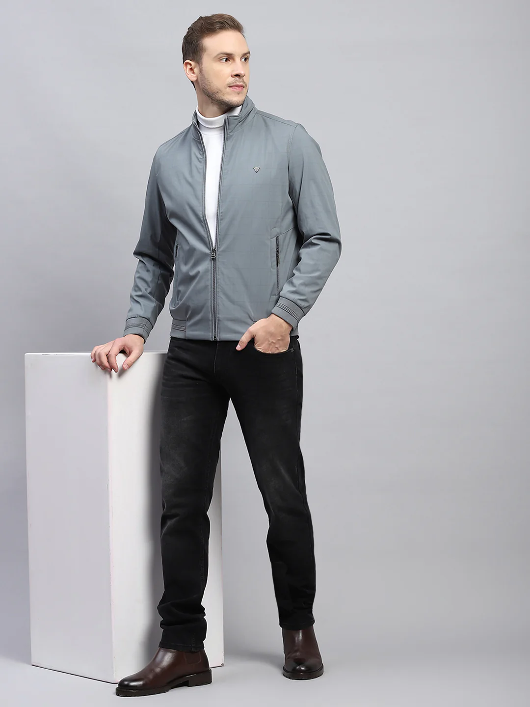 Men Grey Check Mock Neck Full Sleeve Jacket - Image 2