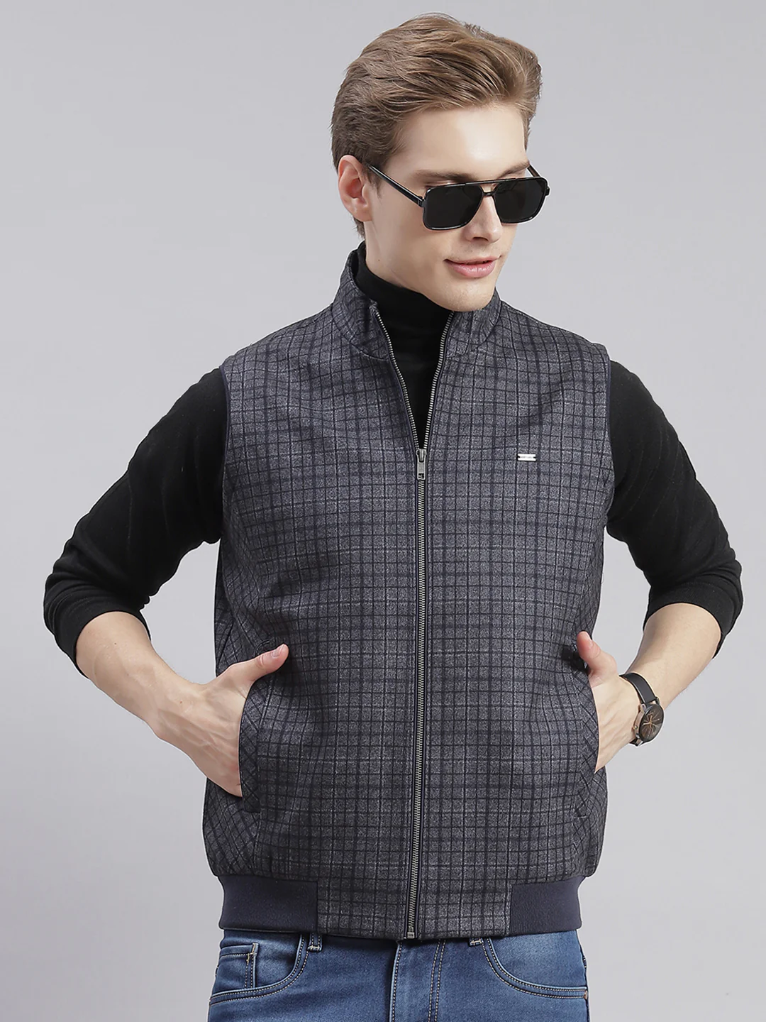 Men Grey Check Stand Collar Sleeveless Jackets - Image 4