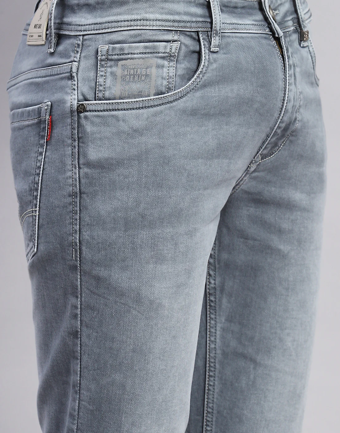 Men Grey Light Wash Narrow Fit Denim - Image 6