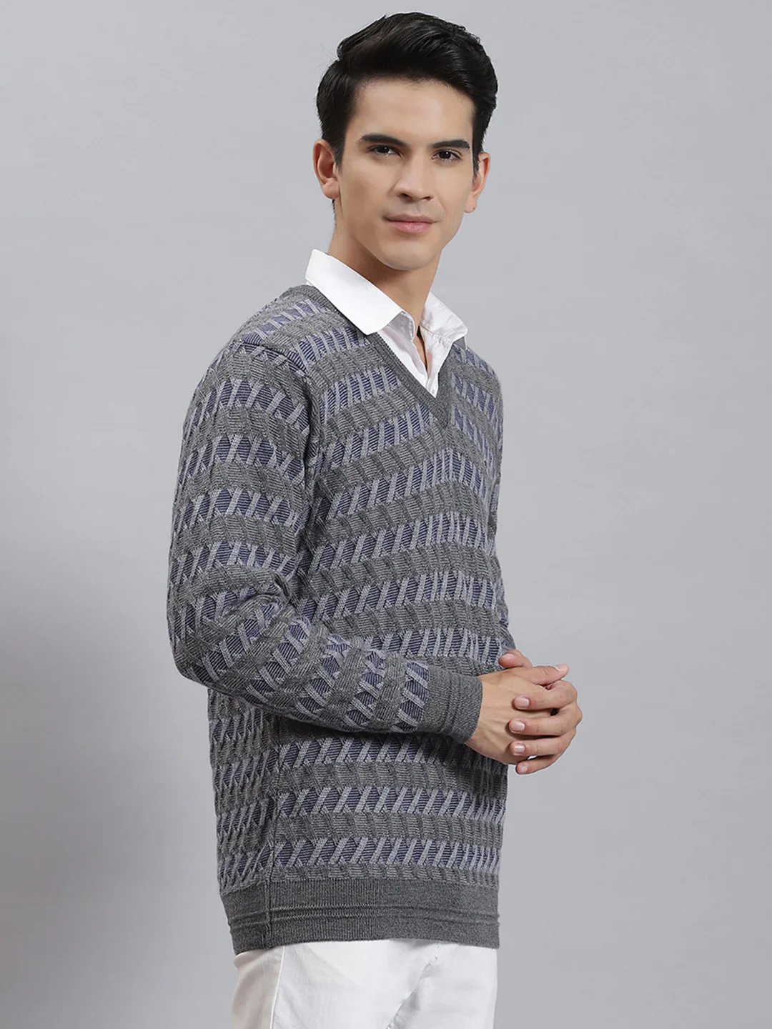 Men Grey Melange Self Design V Neck Full Sleeve Sweaters/Pullovers - Image 4