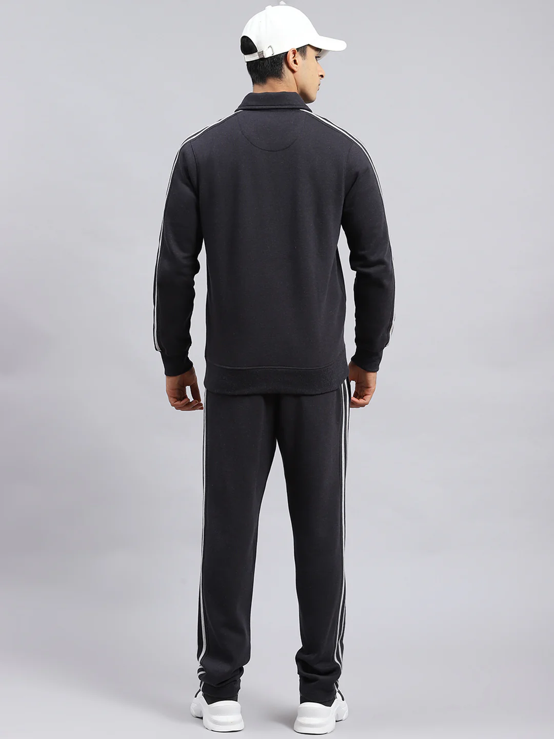 Men Grey Plain Tracksuit - Image 5