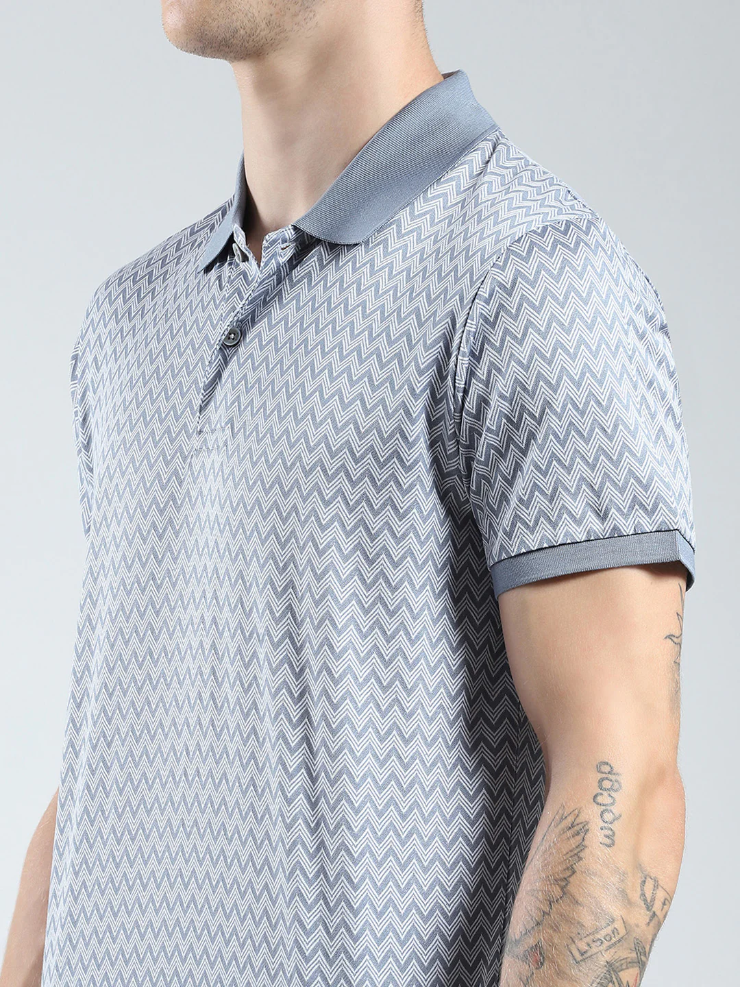 Men Grey Printed Collar Half Sleeve T-Shirt - Image 7