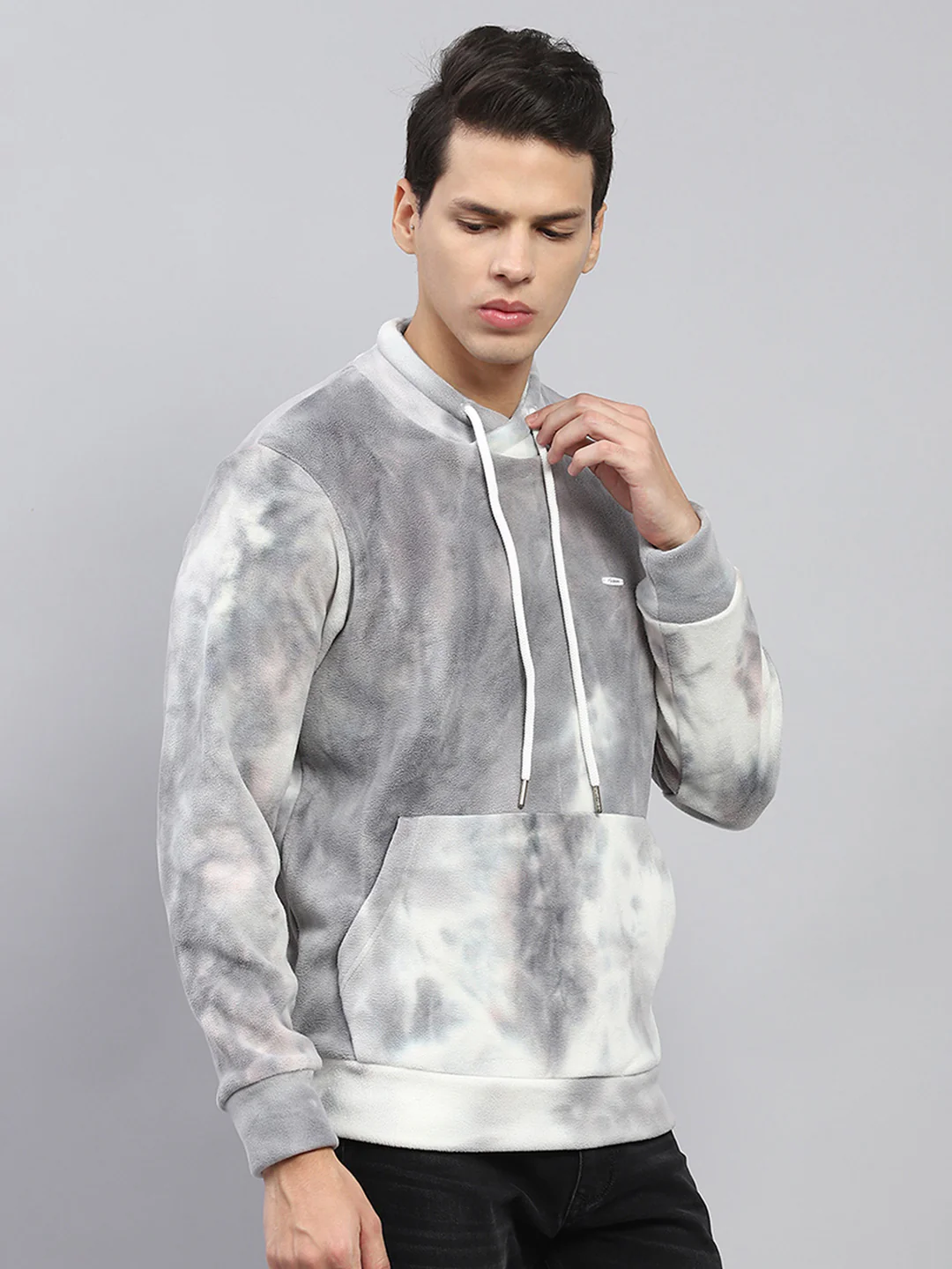 Men Grey Printed High Neck Full Sleeve Sweatshirt - Image 4