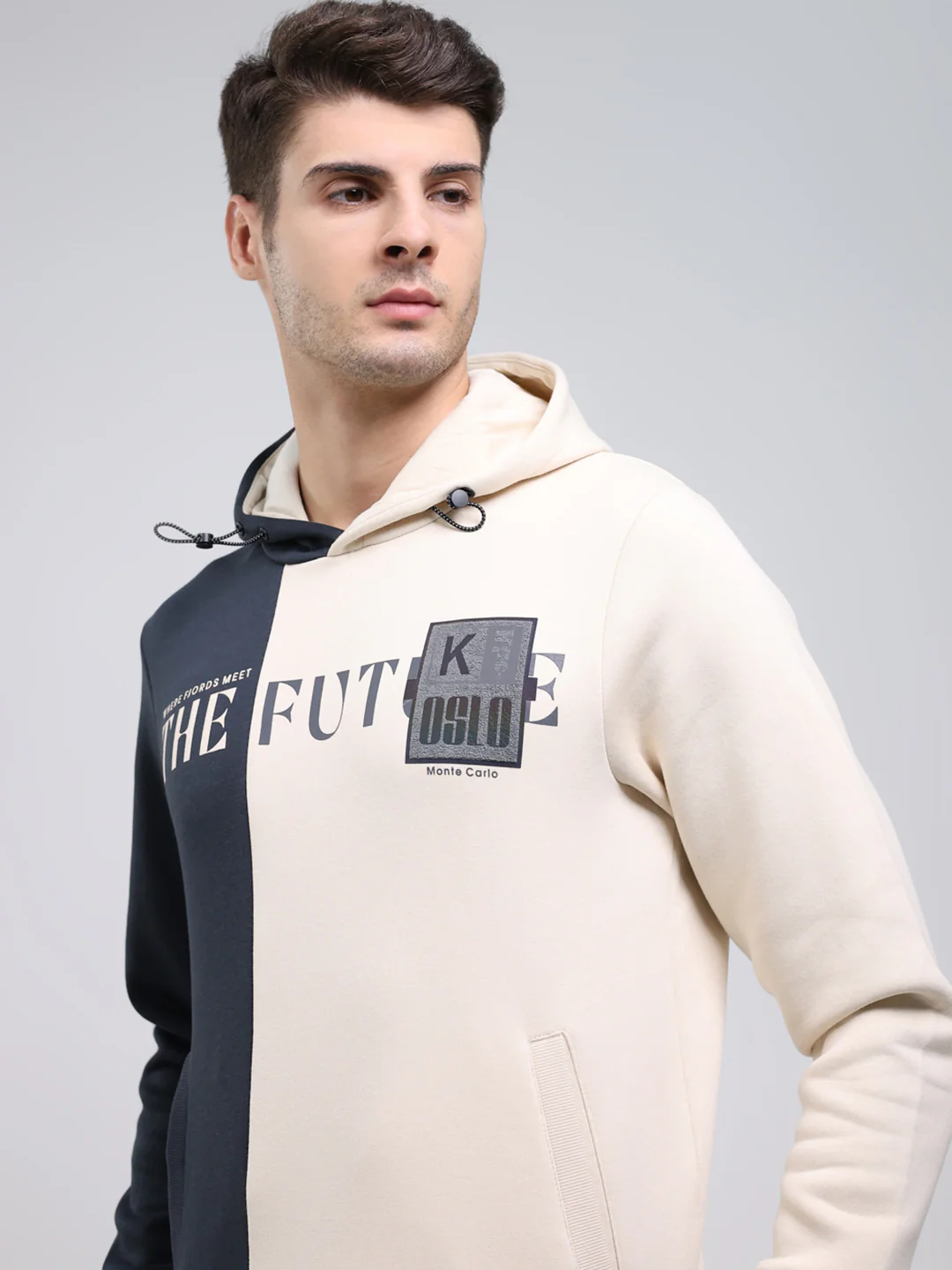 Men Grey Printed Hooded Full Sleeve Sweatshirt - Image 6