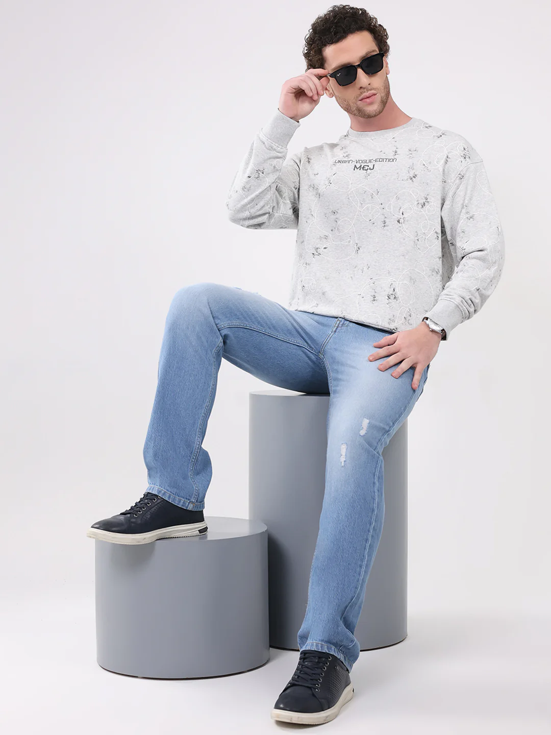 Men Grey Printed Round Neck Full Sleeve Winter T-Shirt - Image 2