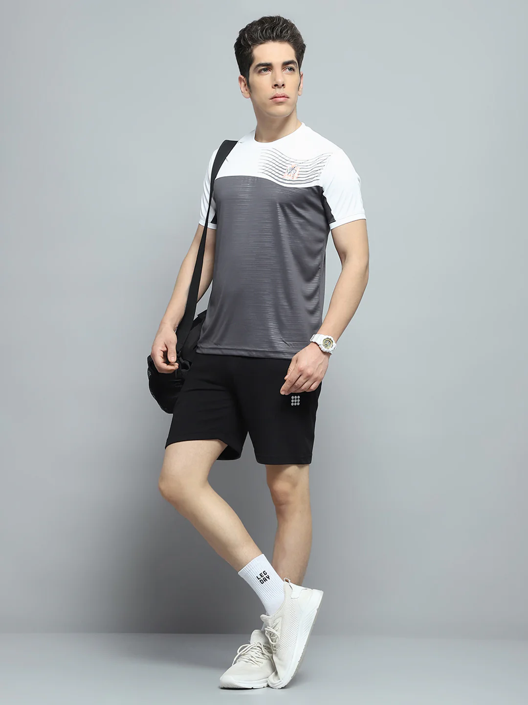 Men Grey Printed Round Neck Half Sleeve T-Shirt - Image 2