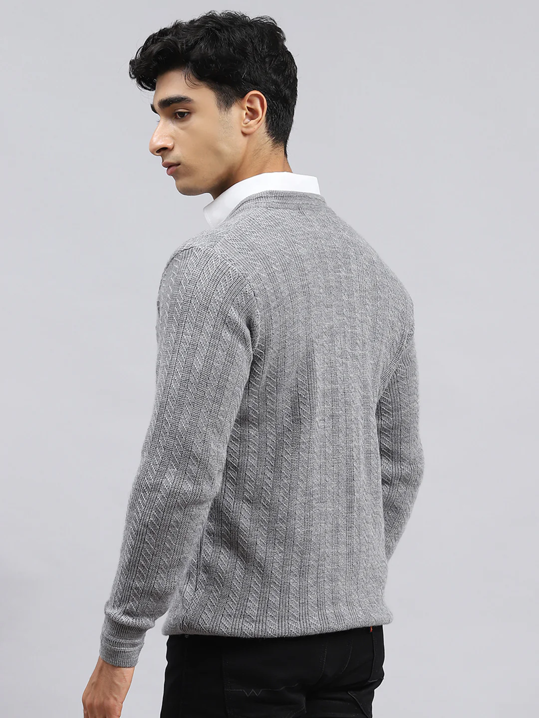 Men Grey Self Cardigan - Image 5