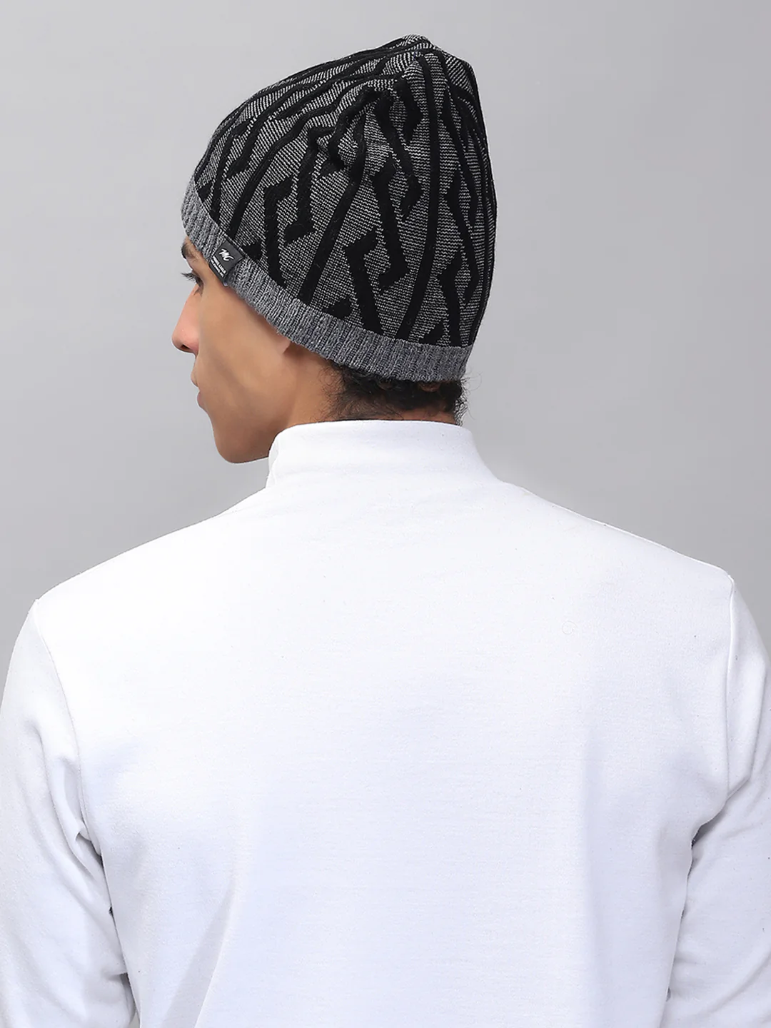 Men Grey Self Design Cap - Image 5