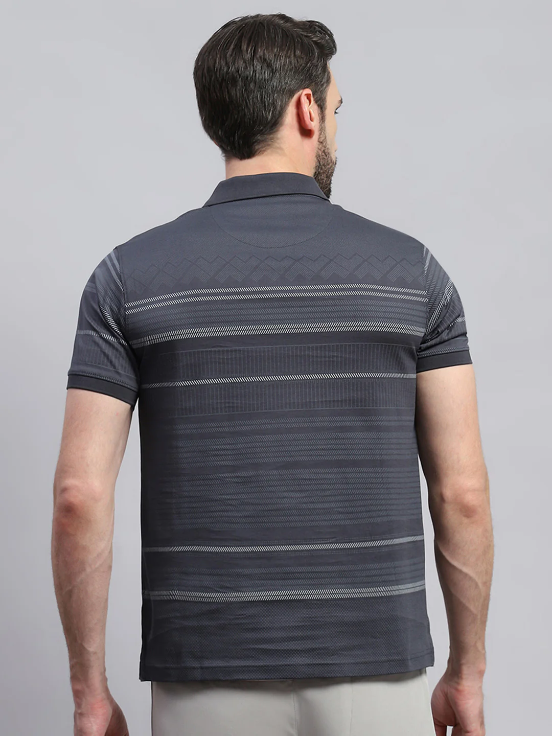 Men Grey Self Design Collar Half Sleeve T-Shirt - Image 5