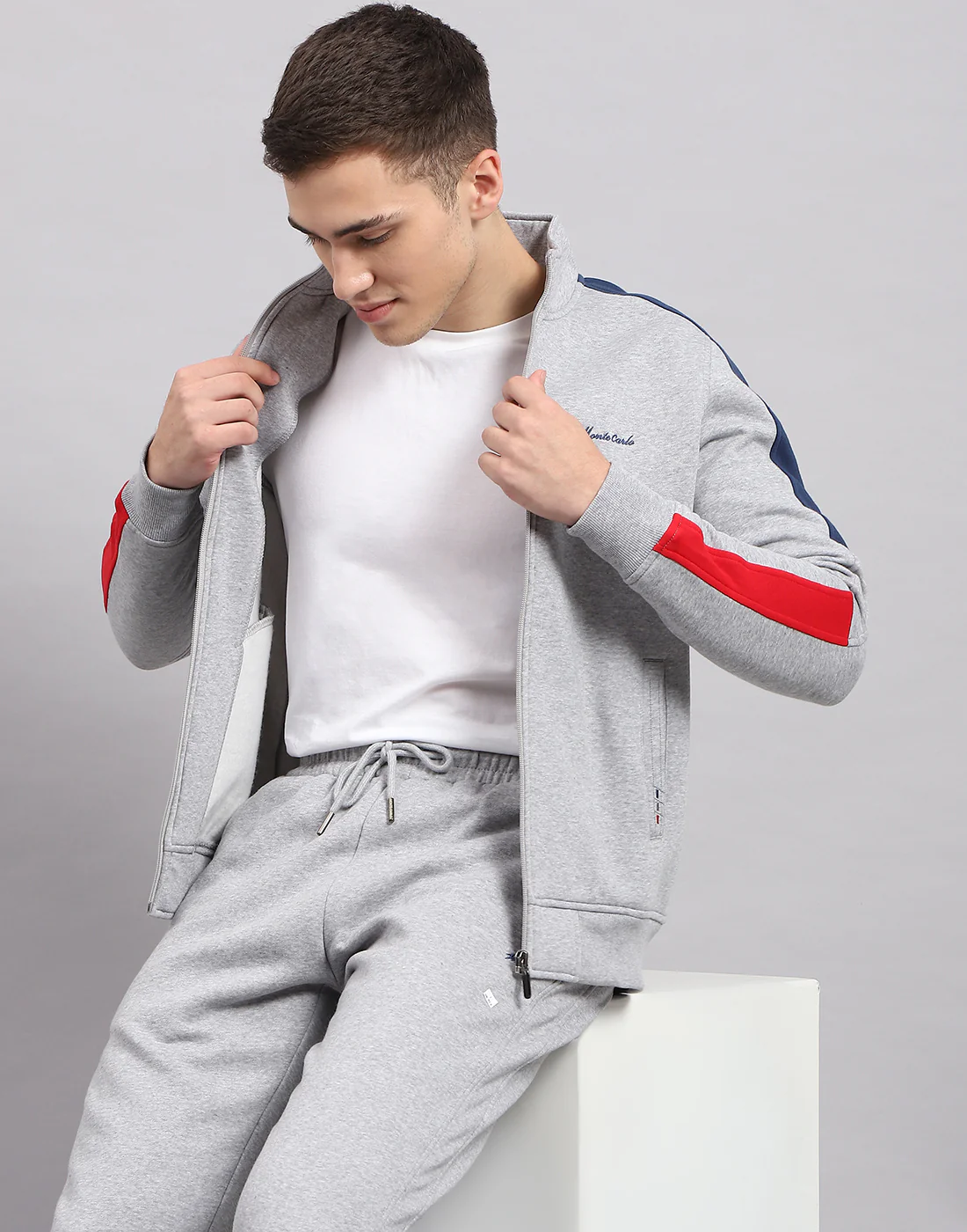 Men Grey Self Design Mock Neck Full Sleeve Winter Tracksuit - Image 6