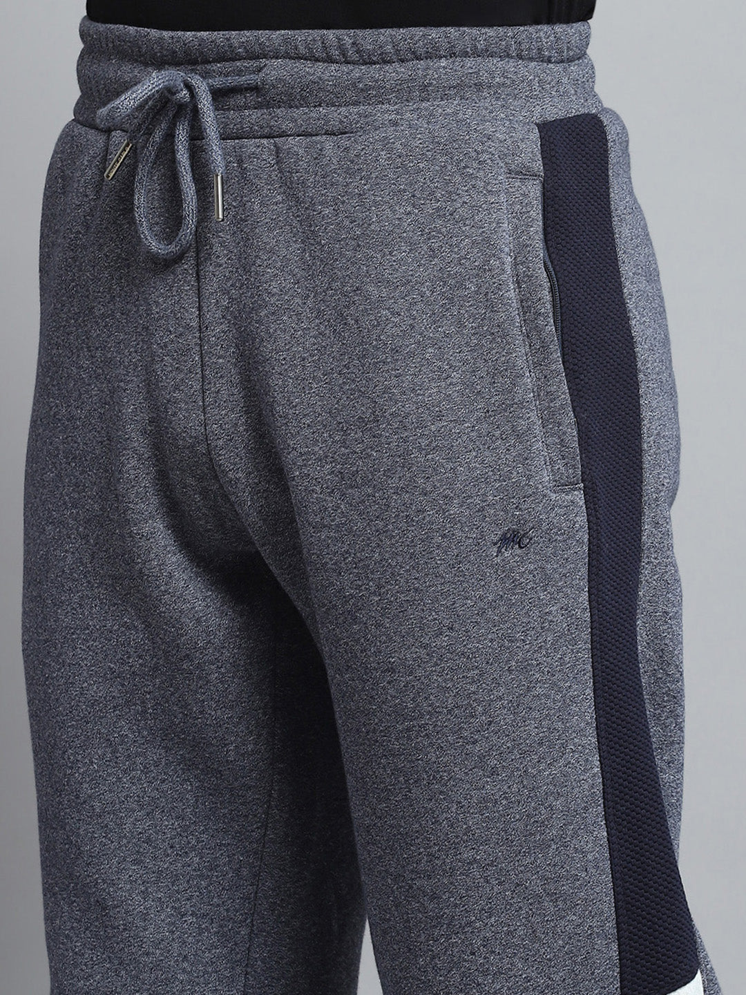 Men Grey Self Design Mock Neck Full Sleeve Winter Tracksuit - Image 9