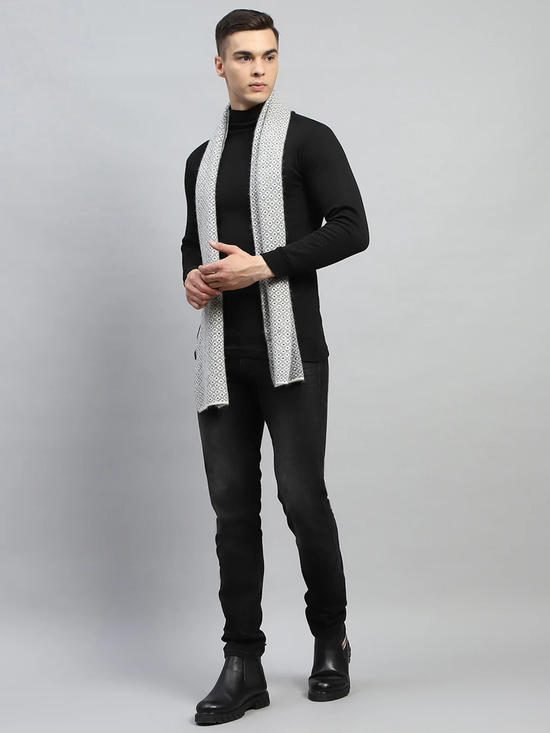 Men Grey Self Design Muffler - Image 3