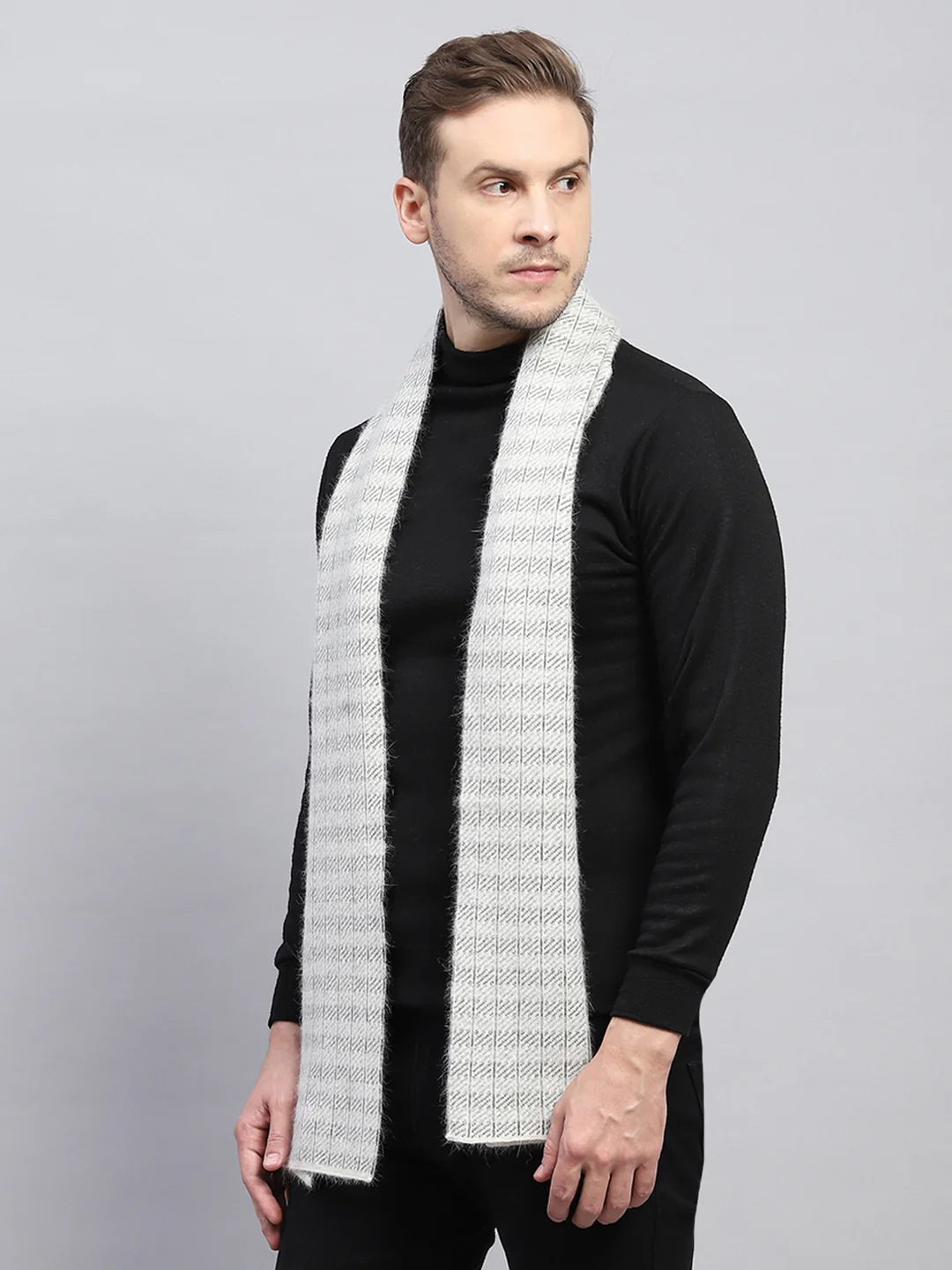 Men Grey Self Design Muffler - Image 4