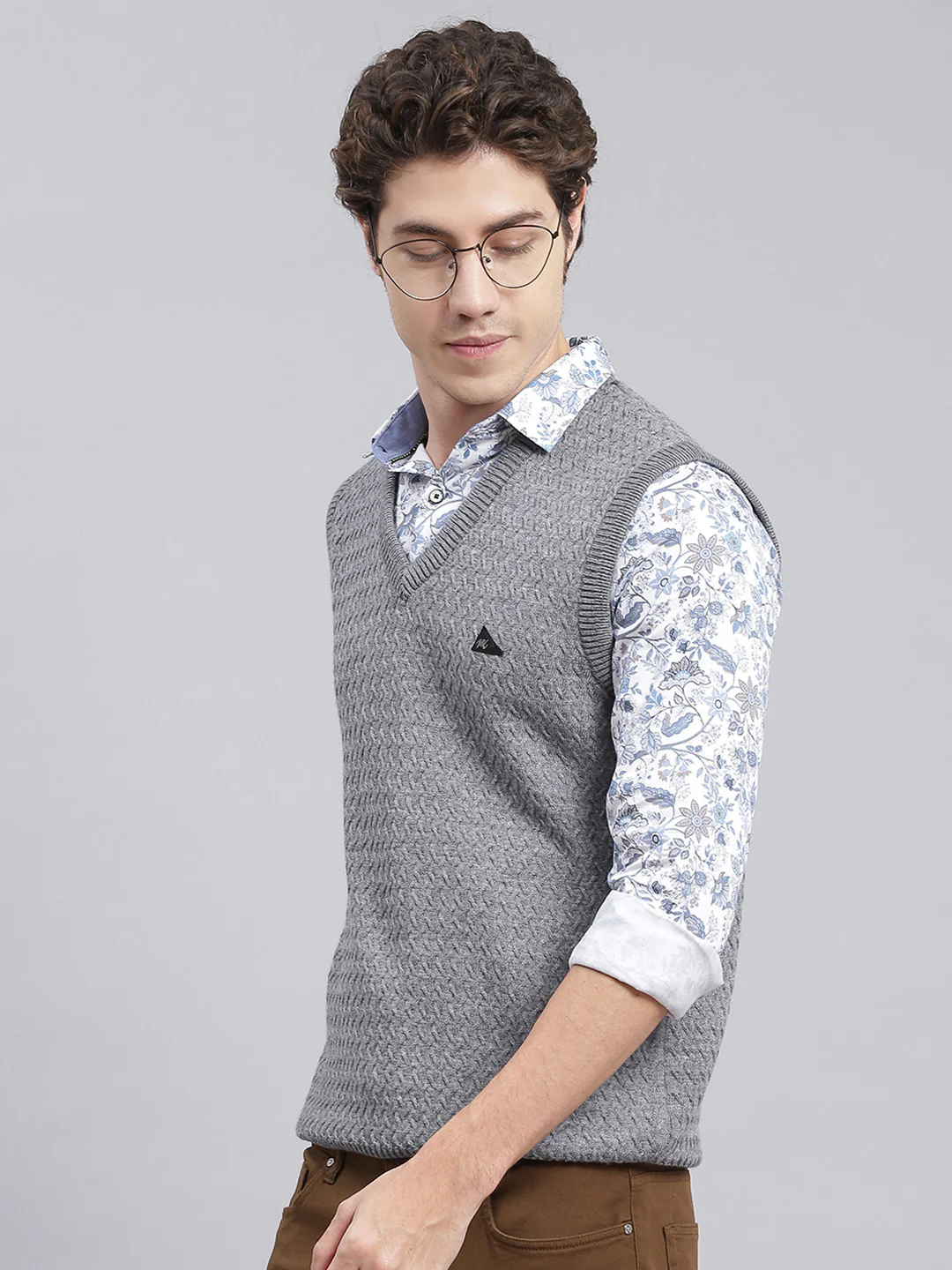 Men Grey Self Design Pure wool Sweater - Image 3