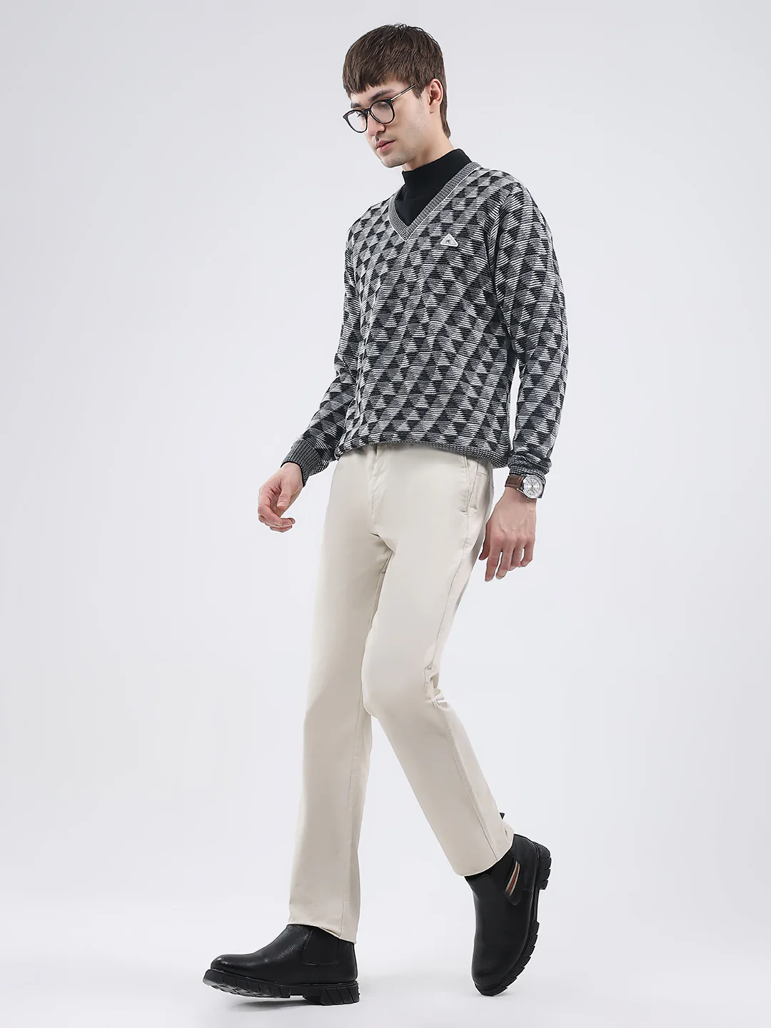 Men Grey Self Design V Neck Full Sleeve Pullover - Image 3