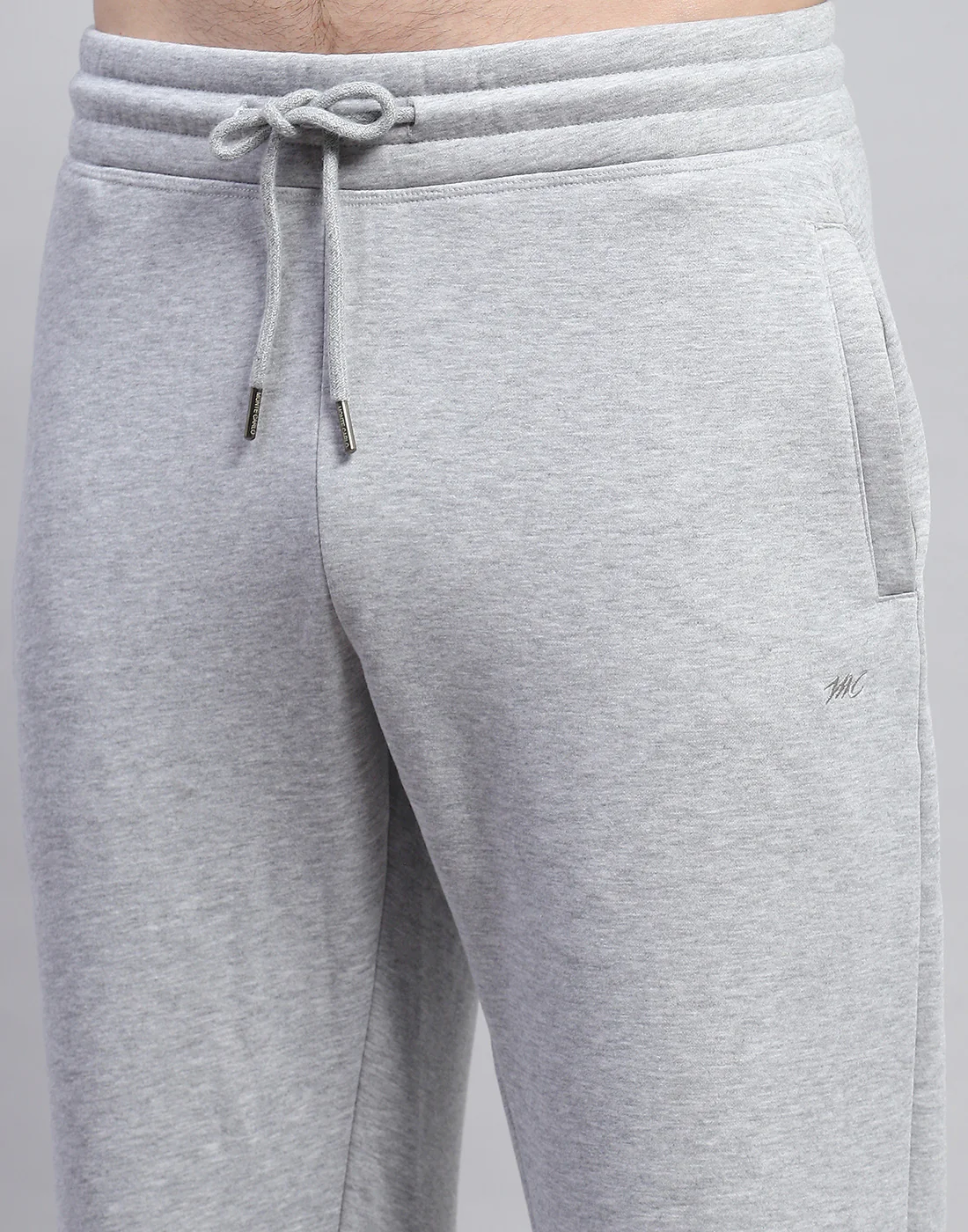 Men Grey Solid Band Collar Full Sleeve Winter Tracksuit - Image 9