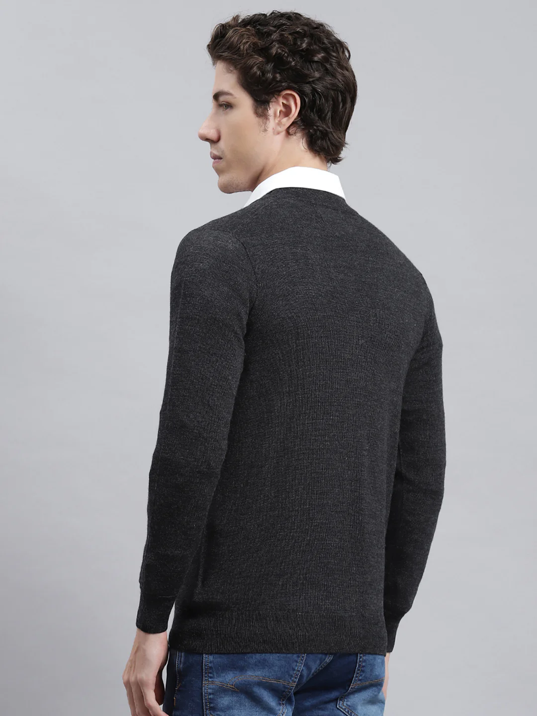Men Grey Solid Cardigan - Image 5
