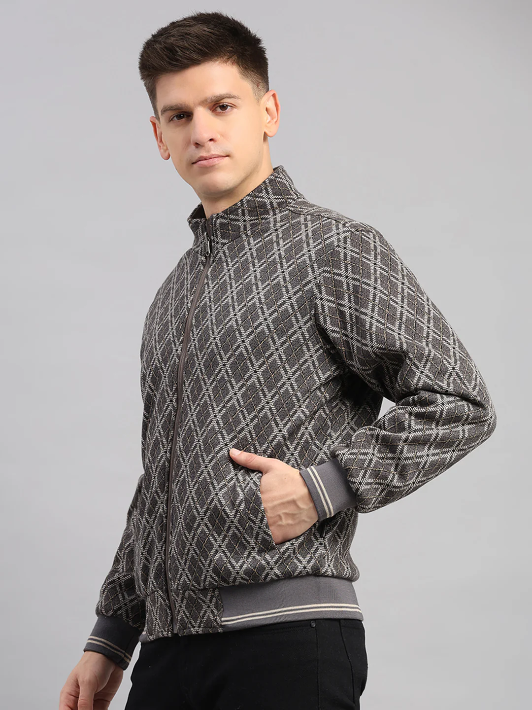 Men Grey Solid Collar Full Sleeve Reversible Jacket - Image 8