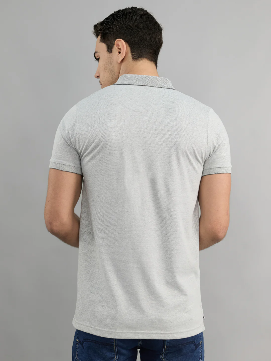 Men Grey Solid Collar Half Sleeve T-Shirt - Image 4