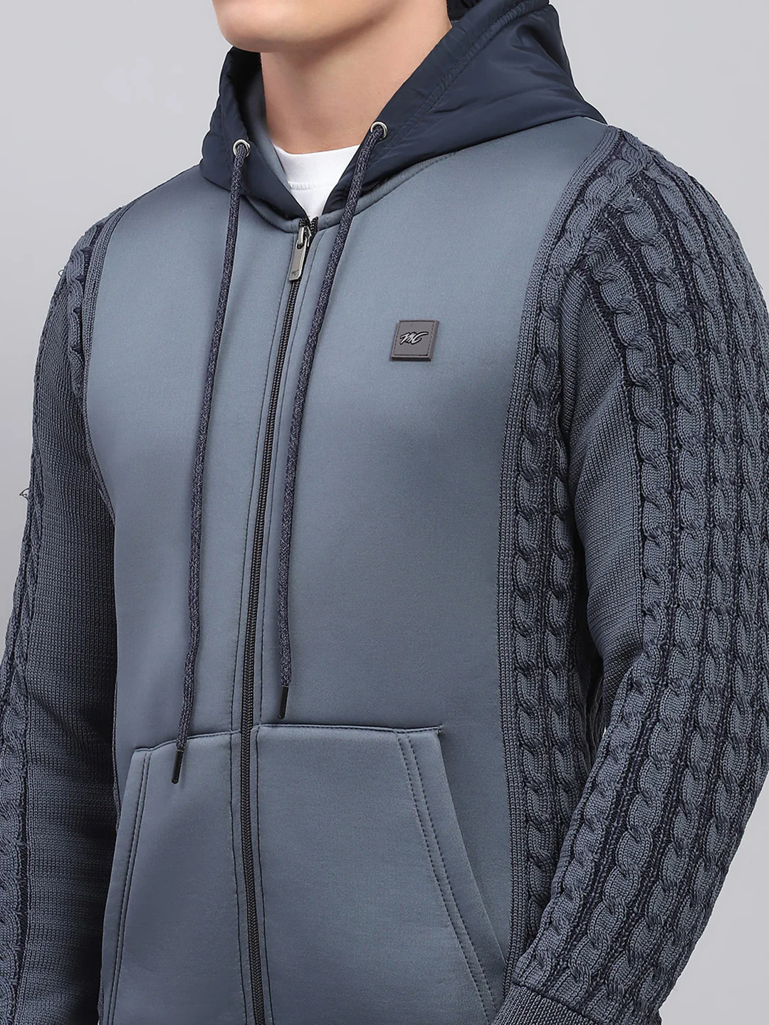 Men Grey Solid Hooded Full Sleeve Pullover - Image 7