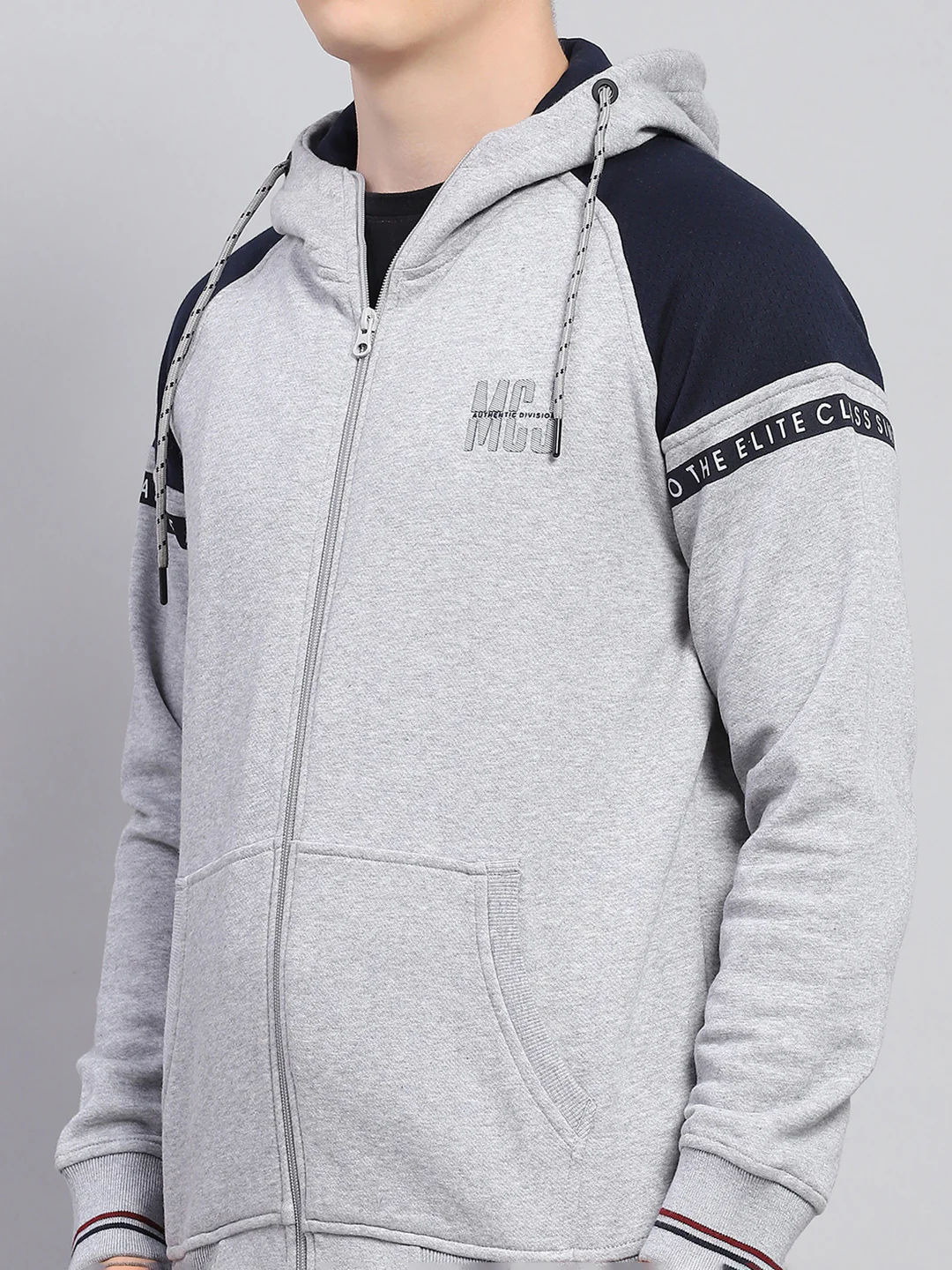 Men Grey Solid Hooded Full Sleeve Winter Tracksuit - Image 6