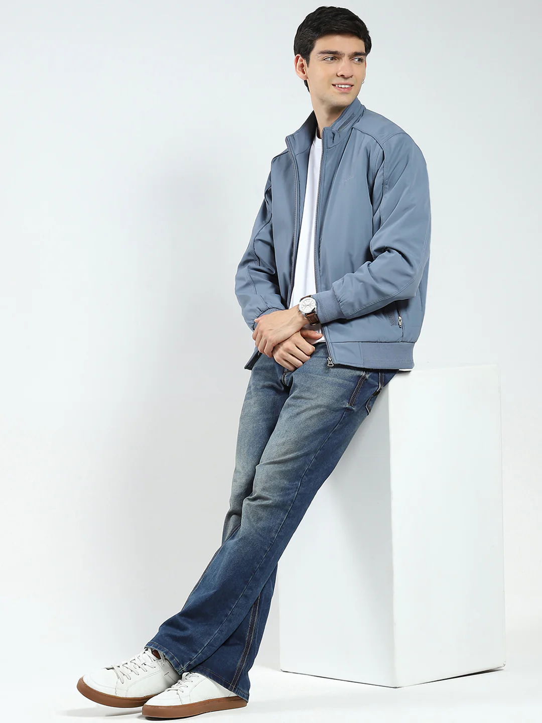 Men Grey Solid Mock Neck Full Sleeve Jacket - Image 2