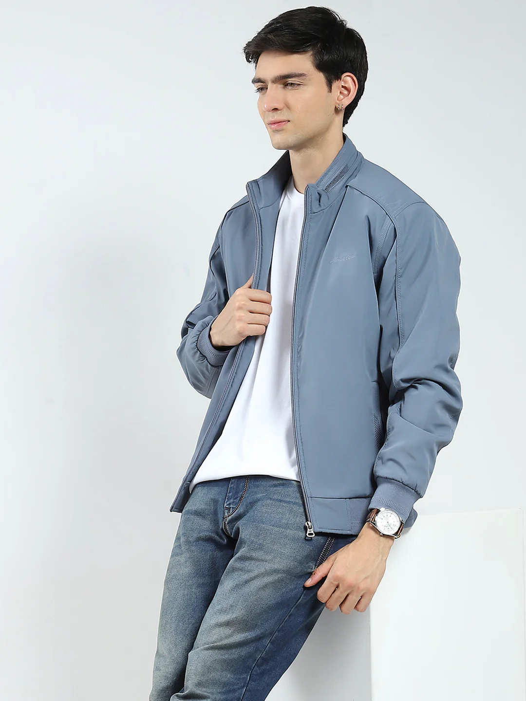Men Grey Solid Mock Neck Full Sleeve Jacket - Image 6