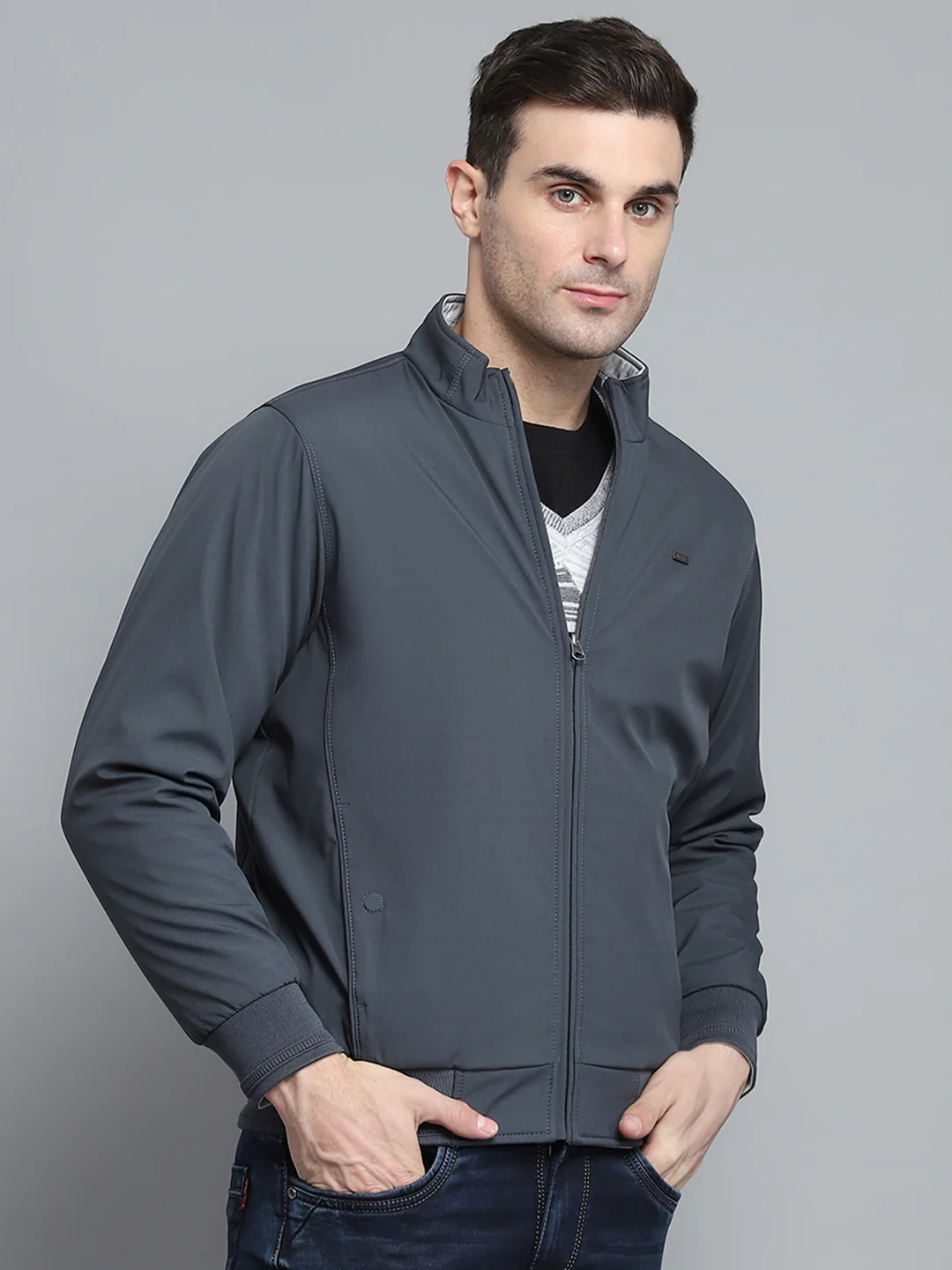 Men Grey Solid Mock Neck Full Sleeve Jacket - Image 4
