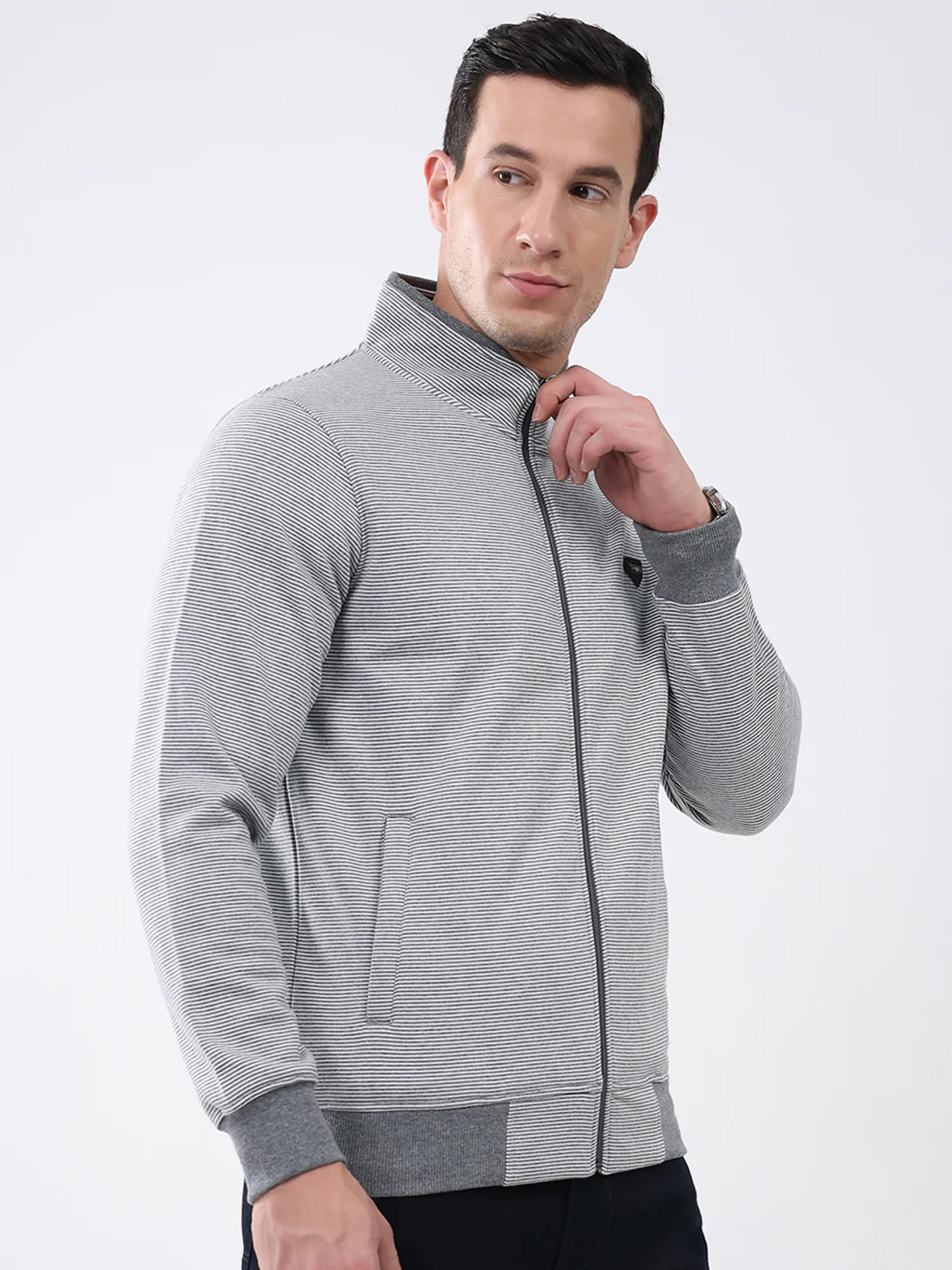 Men Grey Solid Mock Neck Full Sleeve Sweatshirt - Image 4
