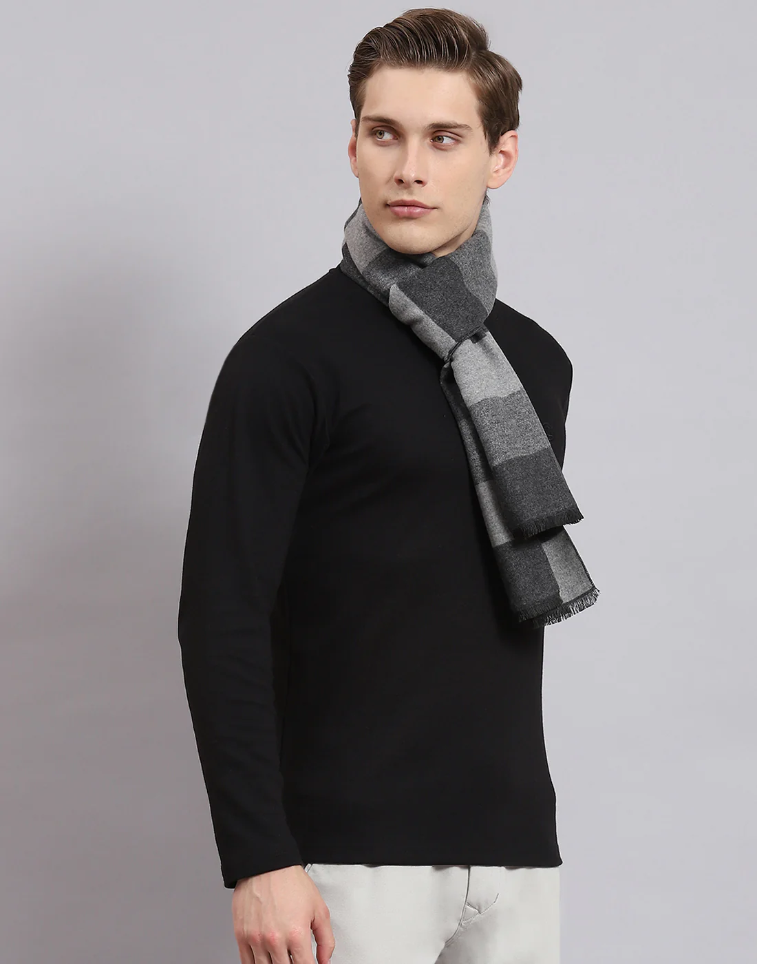 Men Grey Solid Muffler - Image 4
