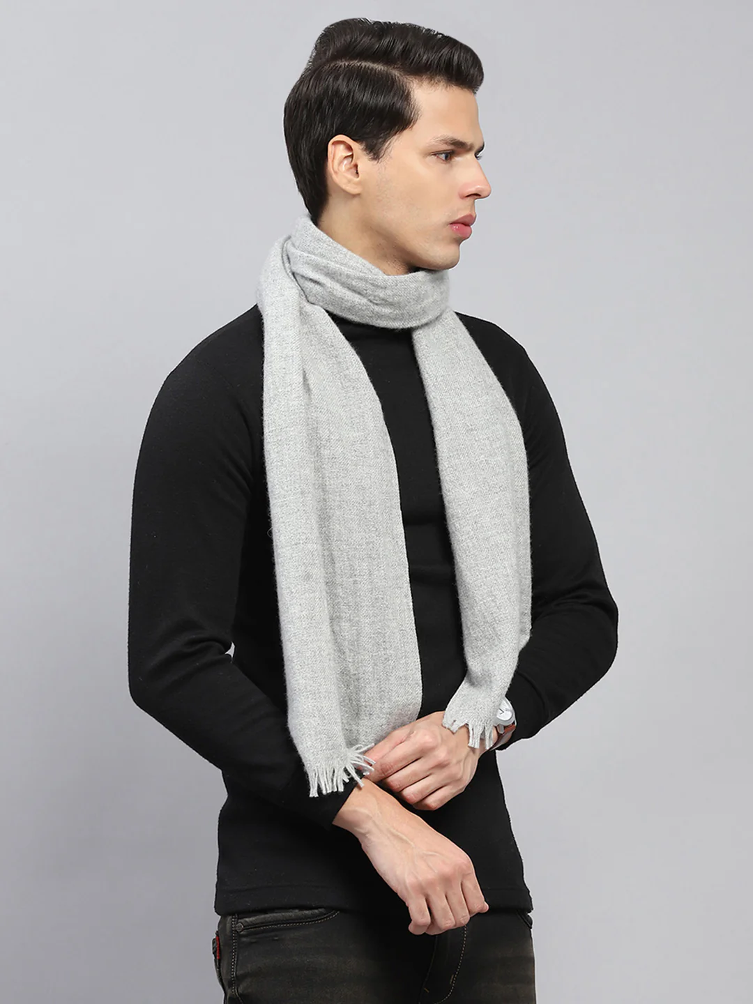 Men Grey Solid Muffler - Image 4