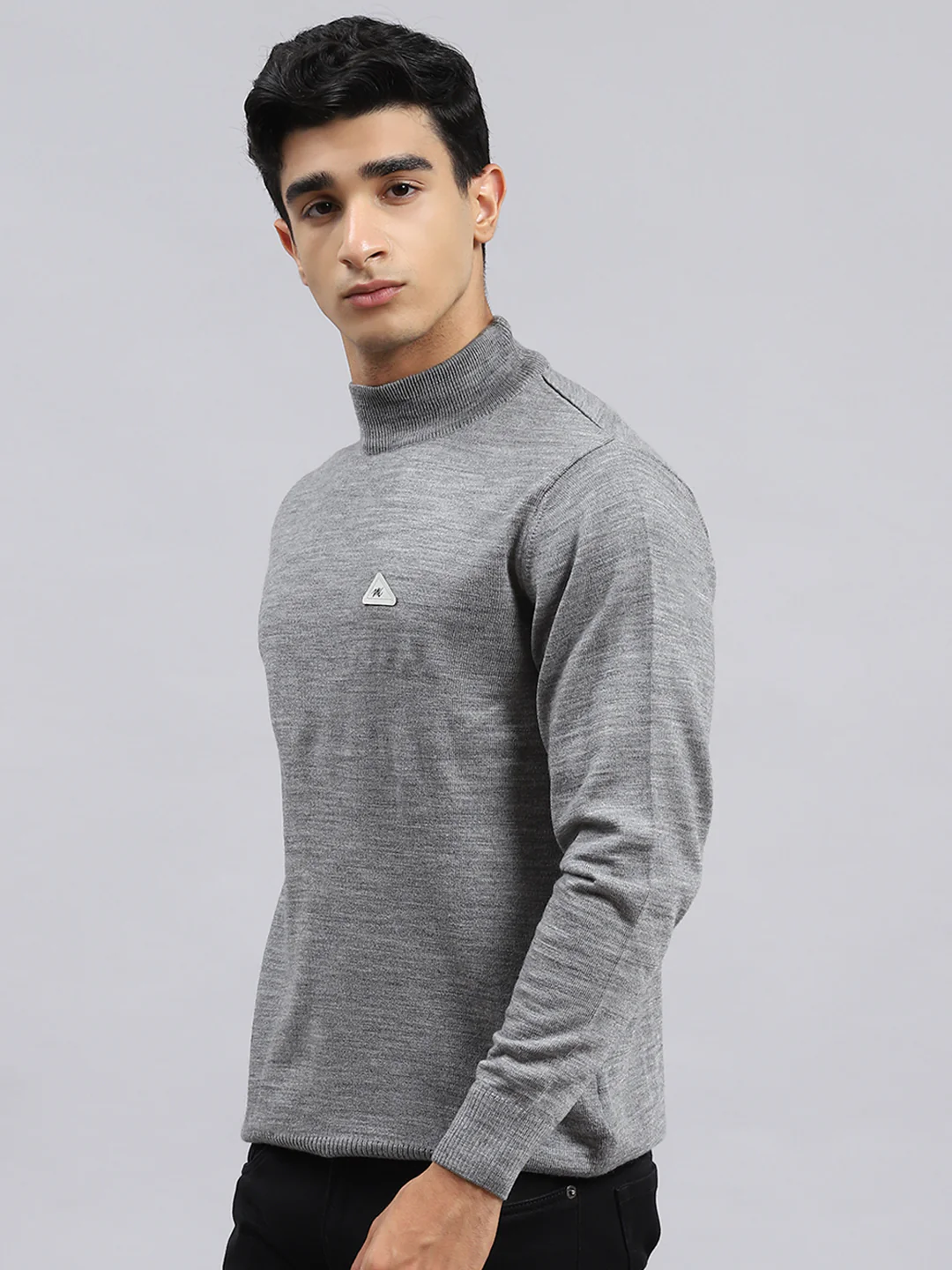 Men Grey Solid Pullover - Image 4