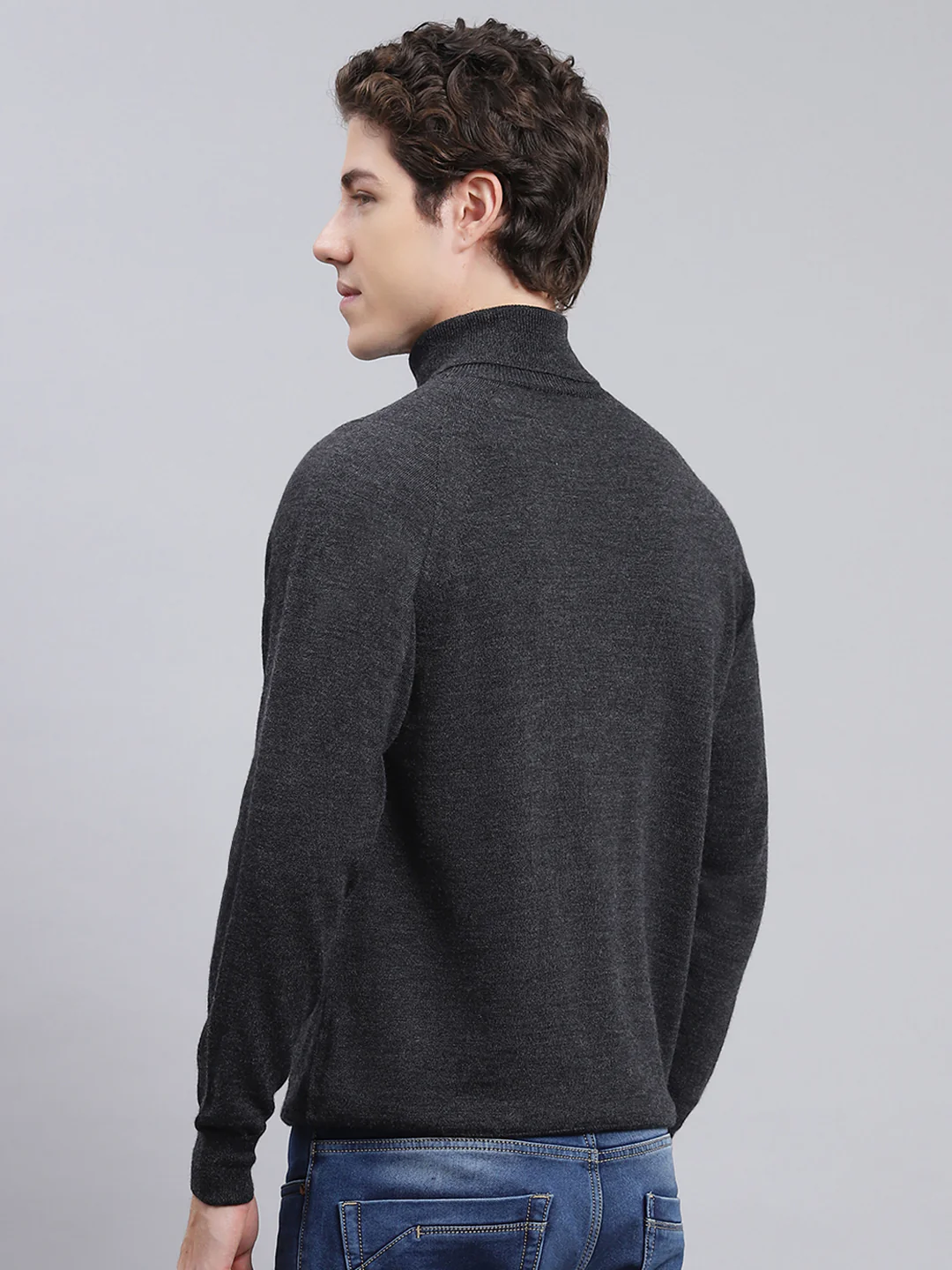 Men Grey Solid Pure wool Pullover - Image 5
