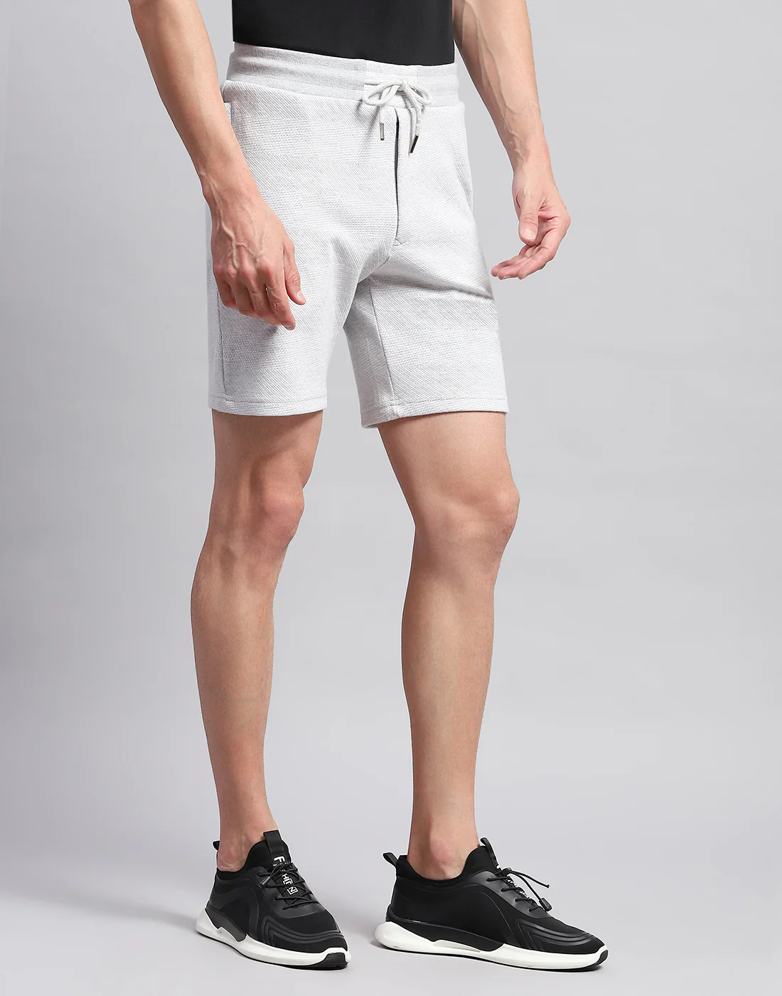 Men Grey Solid Regular Fit Bermuda - Image 4