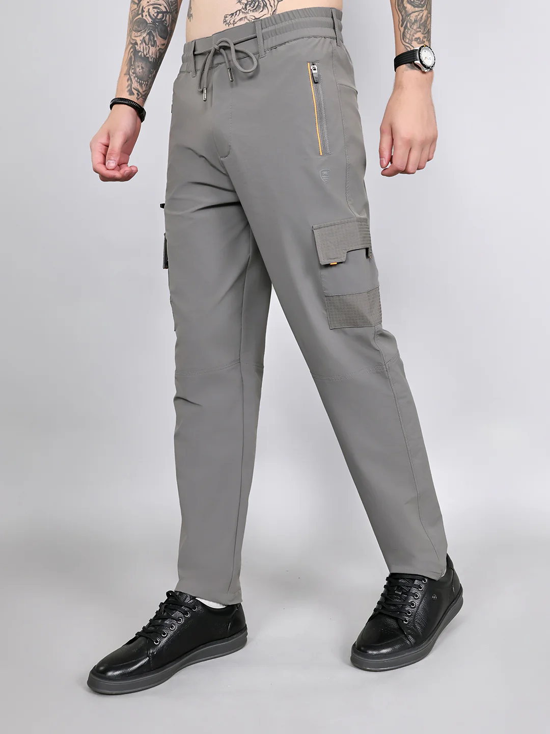 Men Grey Solid Regular Fit Cargo - Image 2