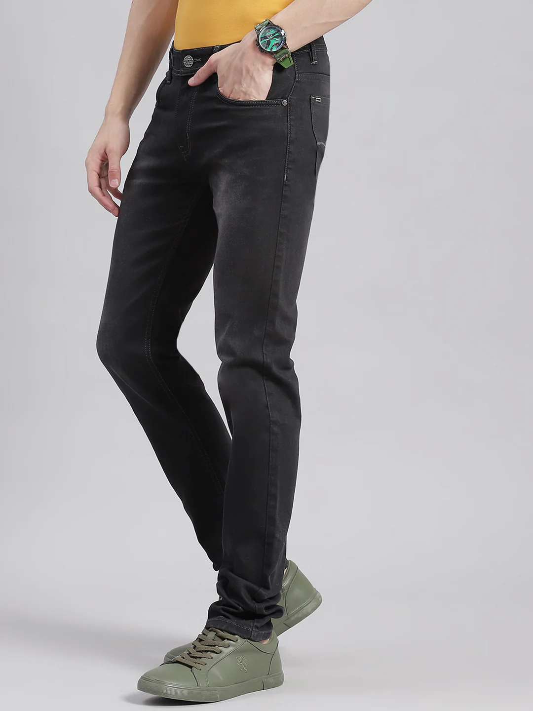 Men Grey Solid Regular Fit Denims - Image 3