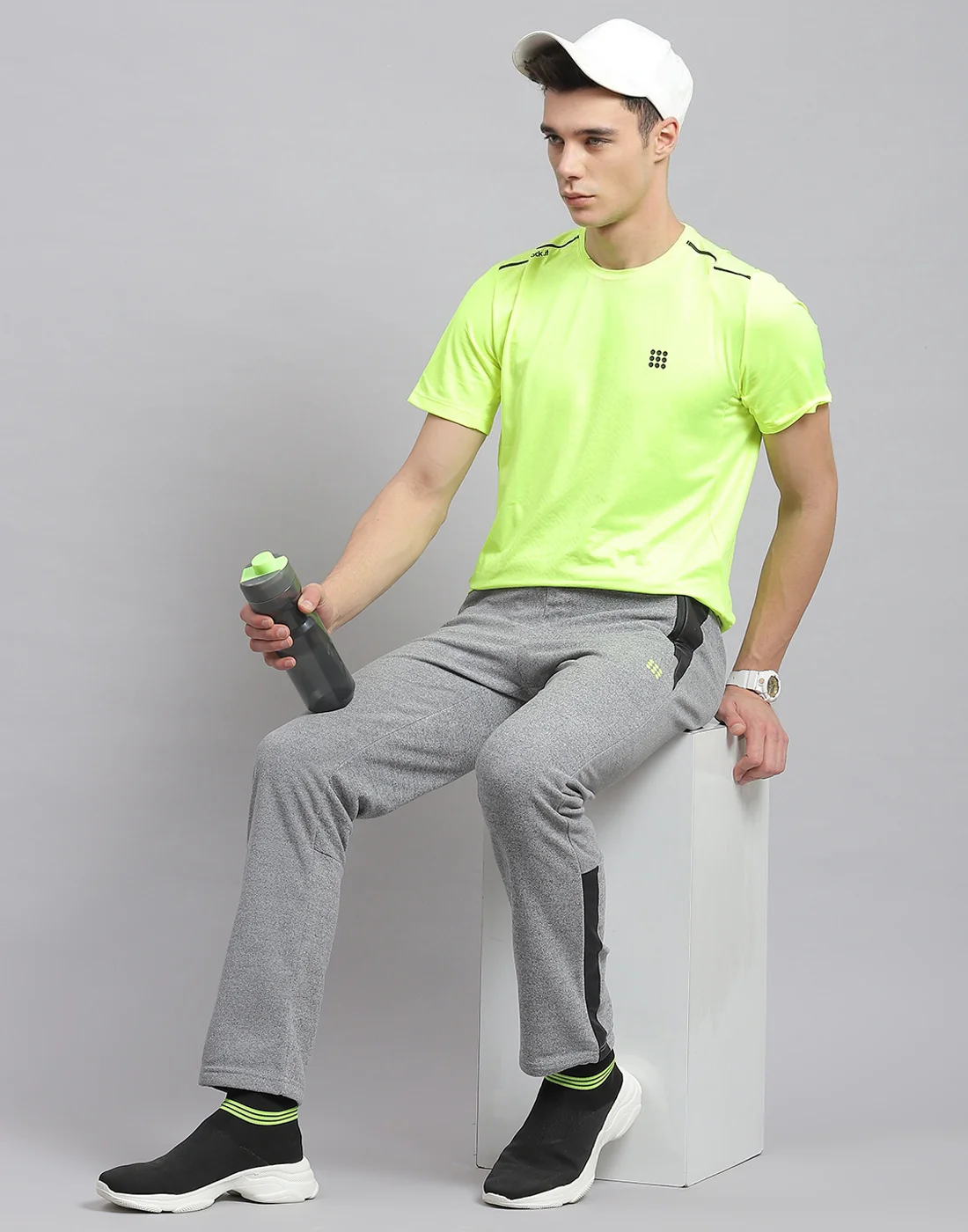Rock.it Men Grey Solid Regular Fit Winter Lower - Image 2