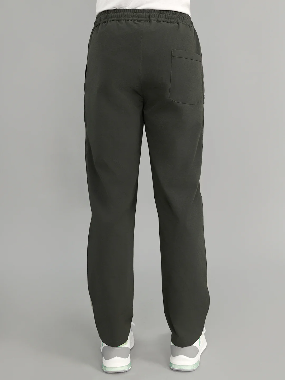 Men Grey Solid Regular Fit Lower - Image 4